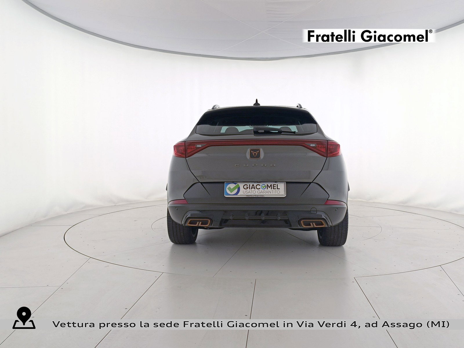 https://cdn-giacomel.caraffinity.it/fratelligiacomel/weicola/large/83/+2025+12+02+V095594_692ebca40d5b2.jpg/f89f2a71293ea2981bcf24bf7fb59ba0.jpg