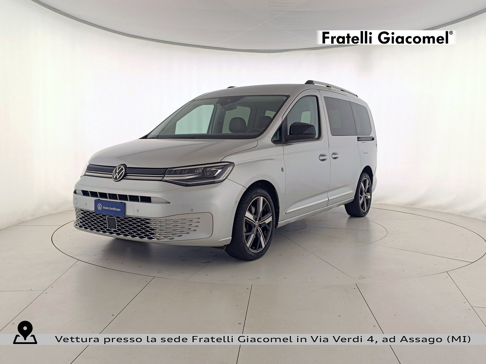 https://cdn-giacomel.caraffinity.it/fratelligiacomel/weicola/large/83/+2025+12+11+V097194_693ae1831cca7.jpg/fb6053e028a76f955b14c8148dd931c9.jpg?format=jpeg