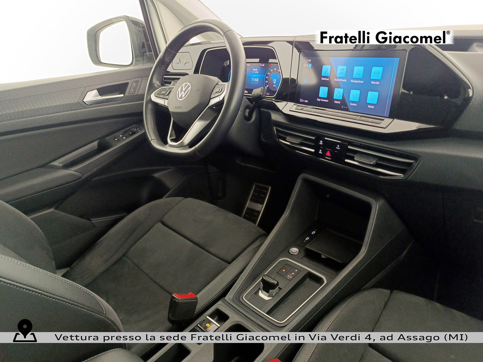 https://cdn-giacomel.caraffinity.it/fratelligiacomel/weicola/large/83/+2025+12+11+V097194_693ae184656f0.jpg/ba145cf1b69d672f77b748b1dc47900c.jpg