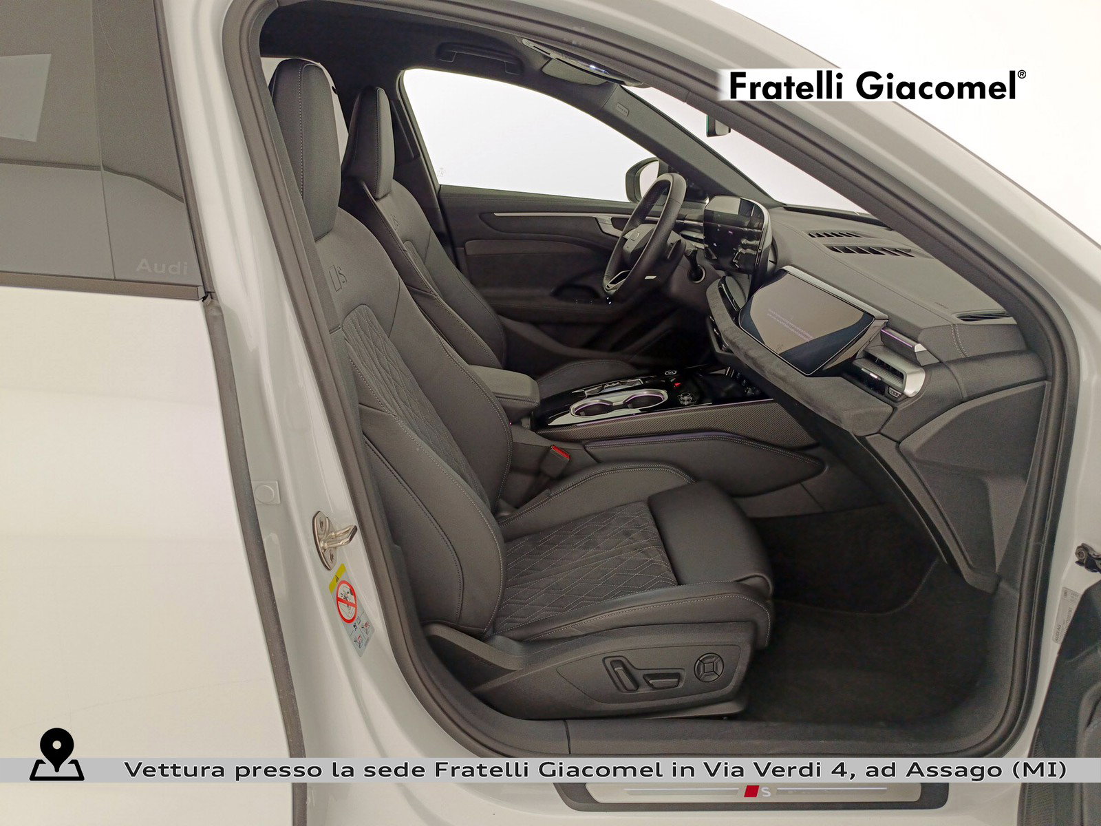 https://cdn-giacomel.caraffinity.it/fratelligiacomel/weicola/large/83/+2026+03+02+V101589_69a5aea1390ce.jpg/c956f43f0d3ba64fbf9d6f182b13a3a2.jpg