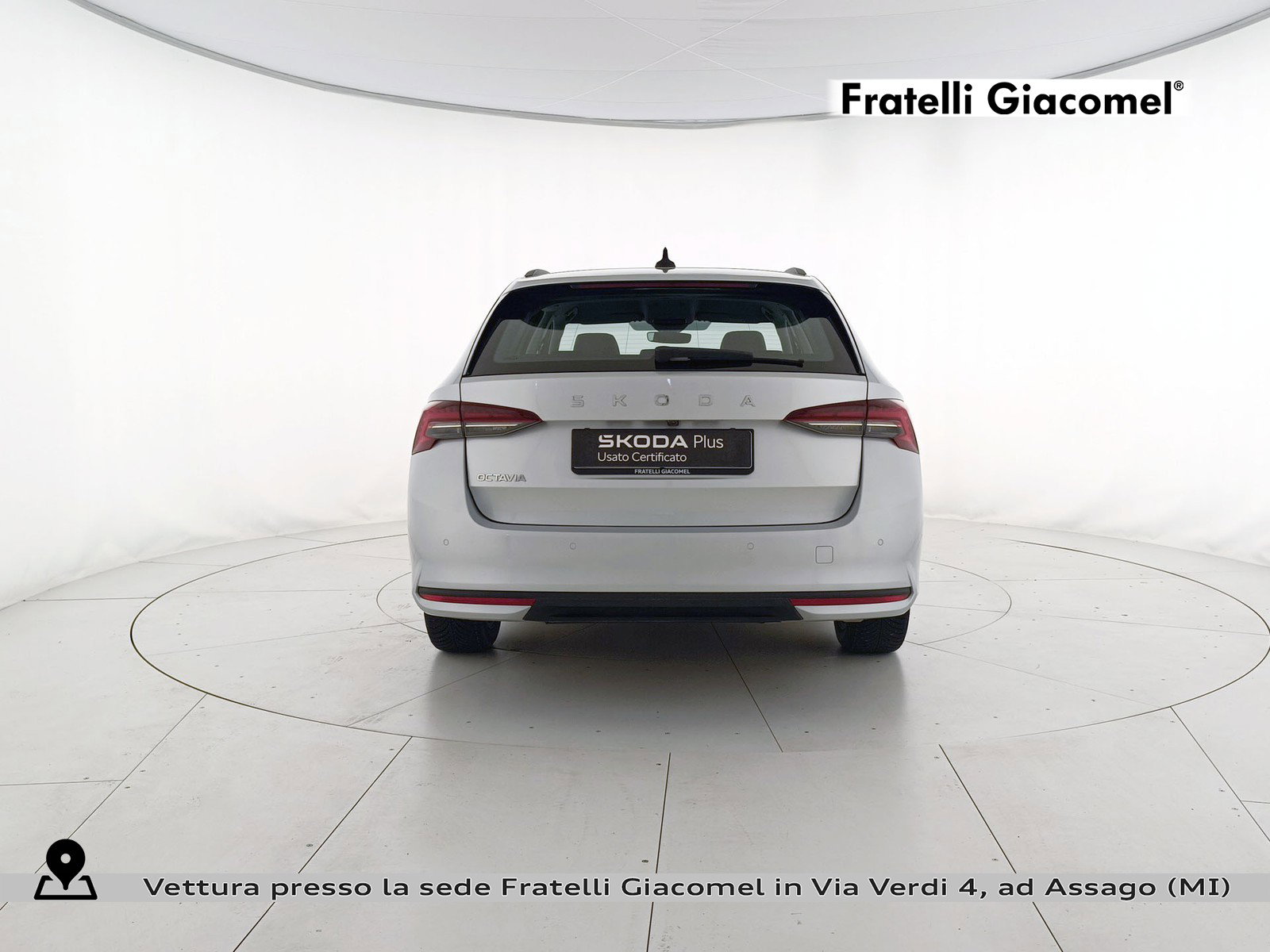 https://cdn-giacomel.caraffinity.it/fratelligiacomel/weicola/large/83/+2026+04+10+V103985_69d8a4502df09.jpg/4a9da6daec80801fee4b10666a3abc58.jpg
