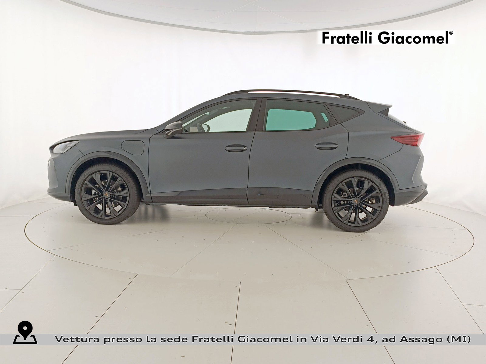 https://cdn-giacomel.caraffinity.it/fratelligiacomel/weicola/large/83/+2026+04+17+V104243_69e2066a2f47e.jpg/b1ba2863c977ab45916fcb25a433c75b.jpg