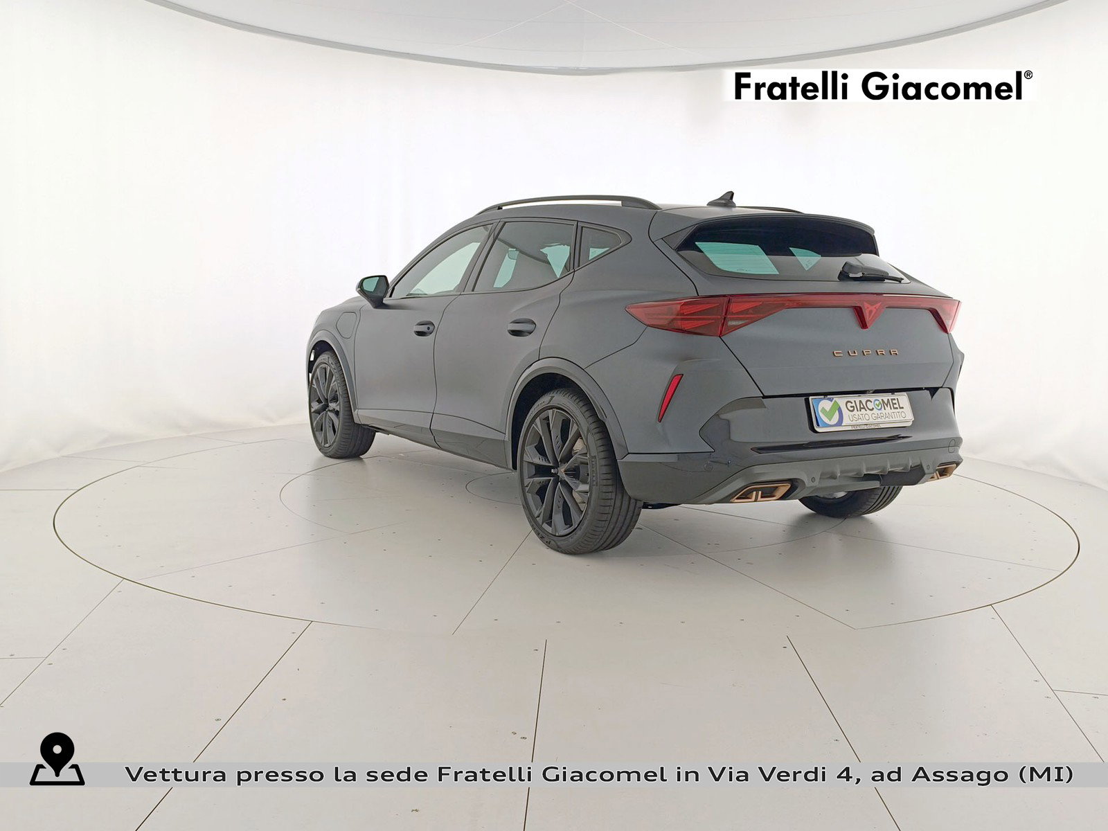 https://cdn-giacomel.caraffinity.it/fratelligiacomel/weicola/large/83/+2026+04+17+V104243_69e2066a7523d.jpg/0e80bc215b0d15e053f0f0dc54d6e661.jpg