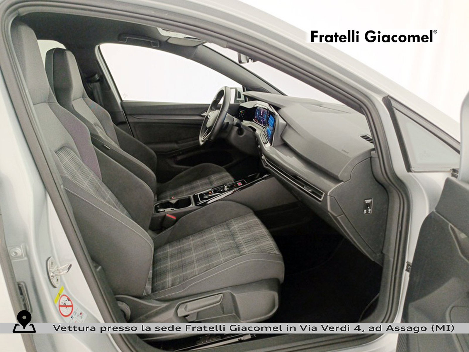 https://cdn-giacomel.caraffinity.it/fratelligiacomel/weicola/large/83/+2026+07+13+V107925_6a5512fe198dd.jpg/54ea9519bd2e7ef6644ce0a54b5d25b4.jpg