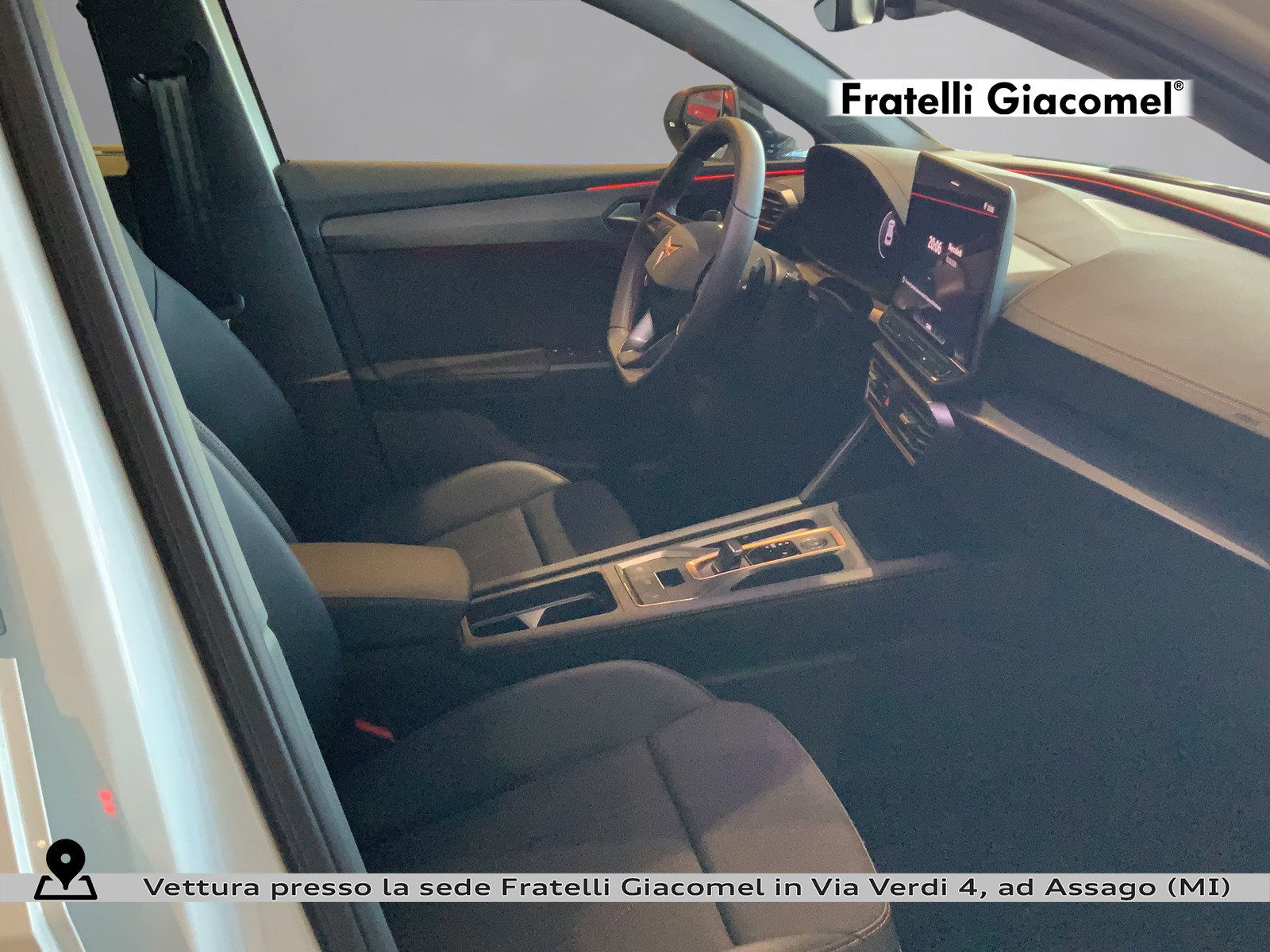 https://cdn-giacomel.caraffinity.it/fratelligiacomel/weicola/large/83/+2026+09+03+V112815_6a998acde20d8.jpg/2386faf6a858832c64a1712b1fe32db2.jpg