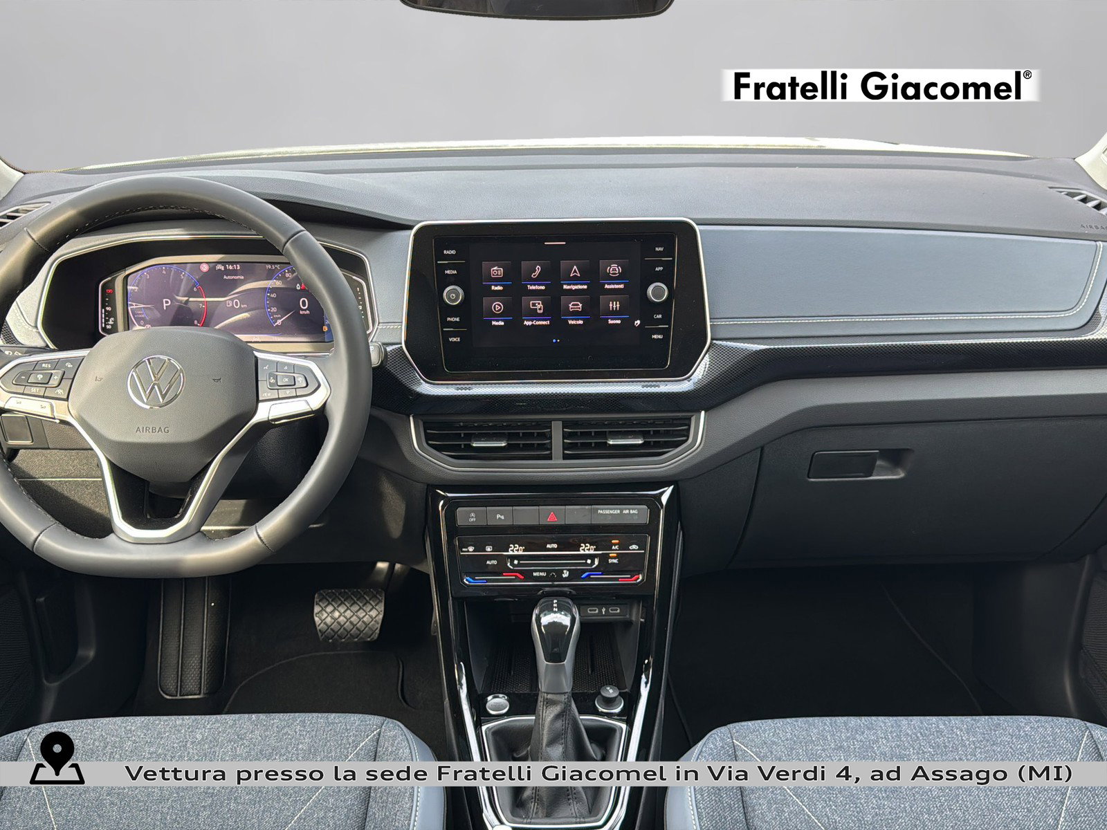 https://cdn-giacomel.caraffinity.it/fratelligiacomel/weicola/large/83/+2026+09+29+V111684_6abbcb55dd4c0.jpg/7b4f07258e46ee6ad9ac133d7149f020.jpg