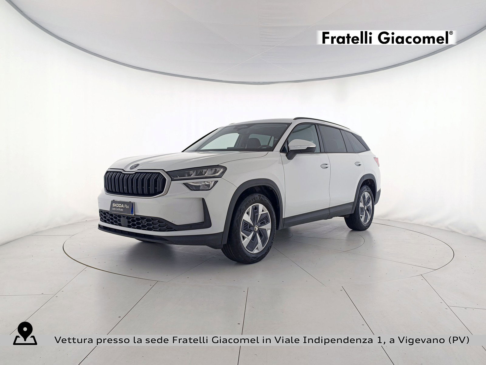 https://cdn-giacomel.caraffinity.it/fratelligiacomel/weicola/large/85/+2026+02+06+V100068_6985e7d2d3af7.jpg/5ac6b56a6ddc478a45ab8df8f0b0cca3.jpg?format=jpeg