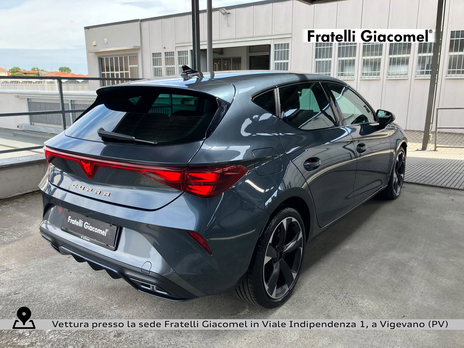 https://cdn-giacomel.caraffinity.it/fratelligiacomel/weicola/large/85/+2026+06+04+V107901_6a216b150b360.jpg/63b2616e485b8d8f6e73ce298297d785.jpg