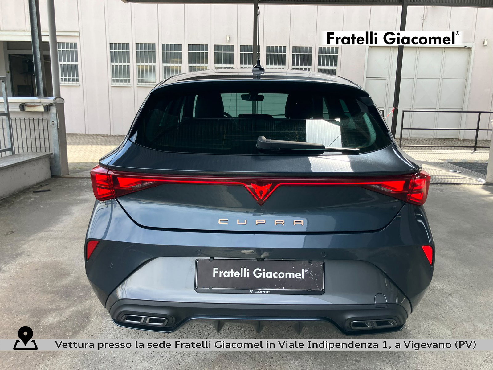 https://cdn-giacomel.caraffinity.it/fratelligiacomel/weicola/large/85/+2026+06+04+V107901_6a216b192b32b.jpg/2fe8ea1ef2d4c761a8d87e33341bcfb6.jpg