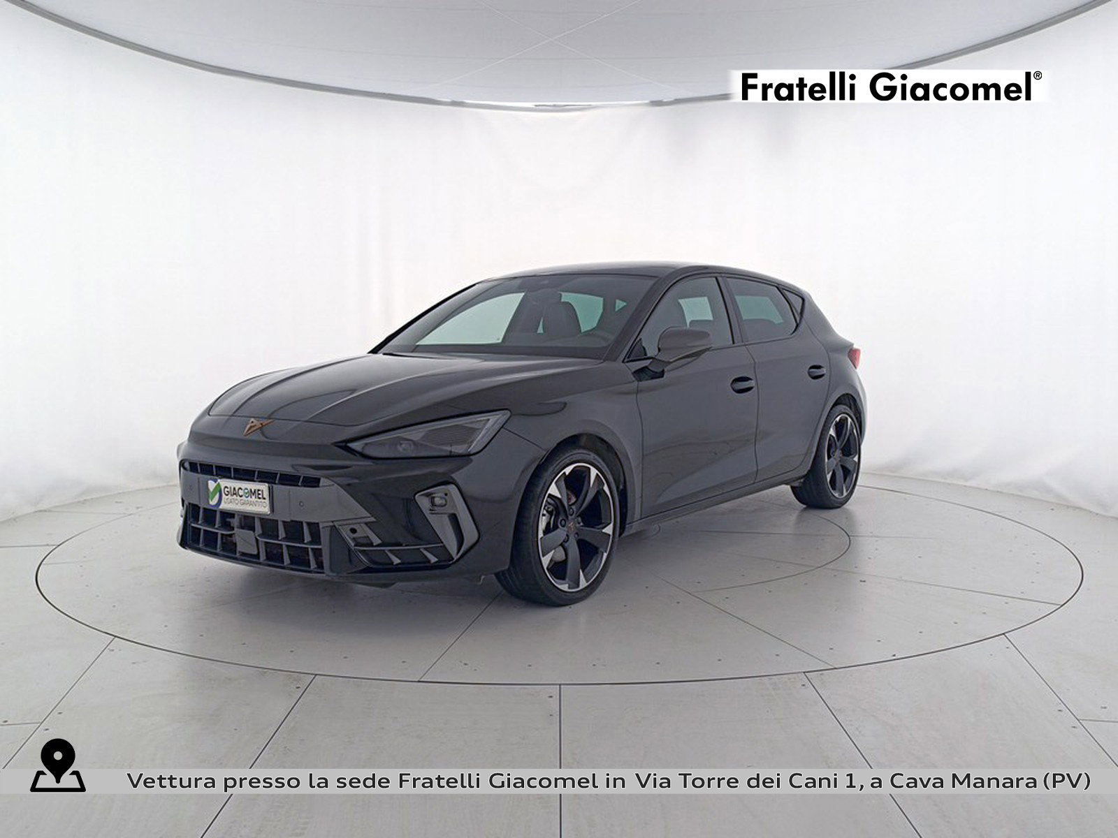 https://cdn-giacomel.caraffinity.it/fratelligiacomel/wrap360/large/134/+2026+07+29+V110988_6a6a08fc37a4a.jpg/e44fa77fbe2fd3ad568c8d05ef747a3f.jpg?format=jpeg