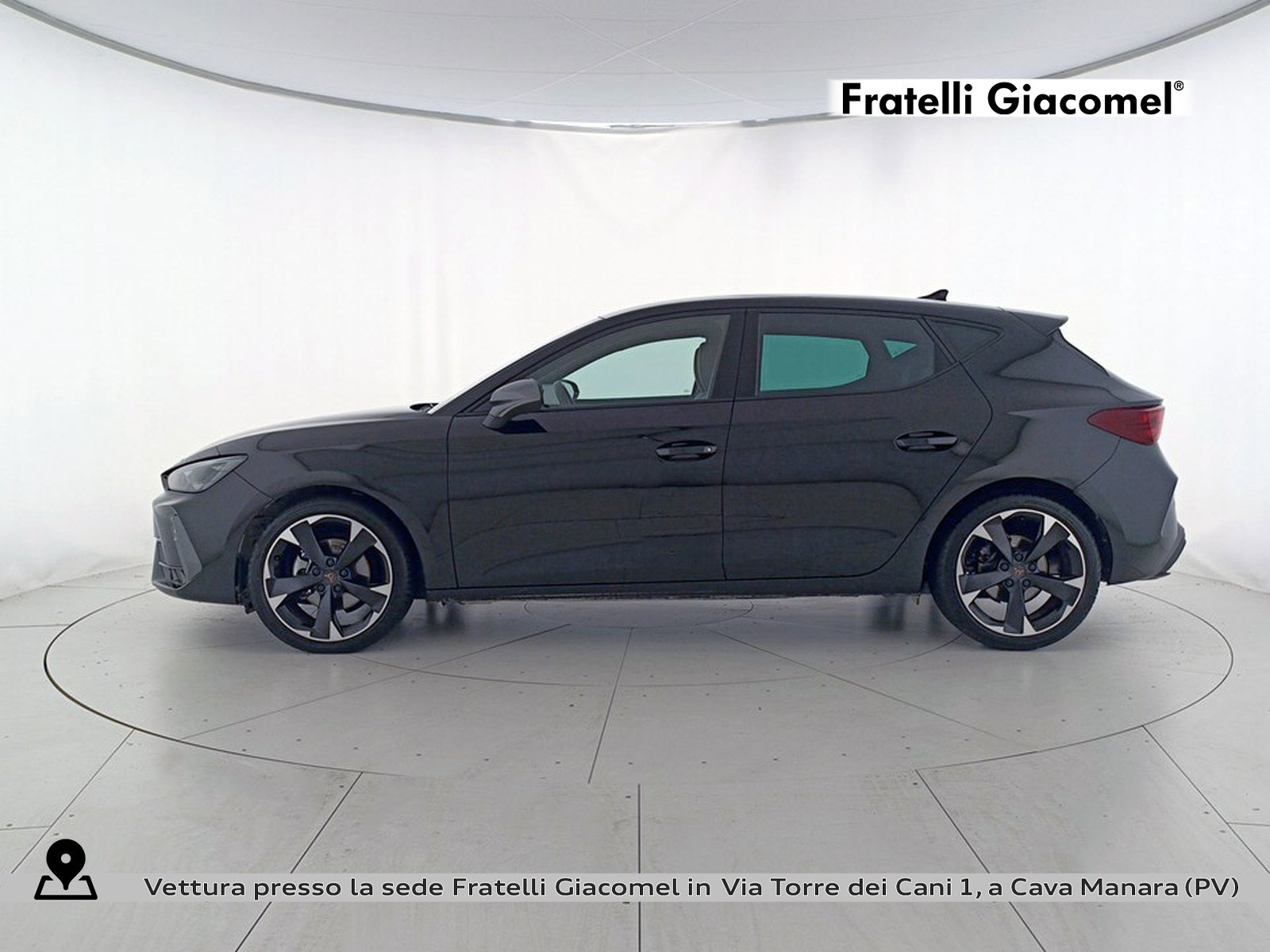 https://cdn-giacomel.caraffinity.it/fratelligiacomel/wrap360/large/134/+2026+07+29+V110988_6a6a08fd40e2d.jpg/8fae25578f419e7e9b2f0579461c9388.jpg
