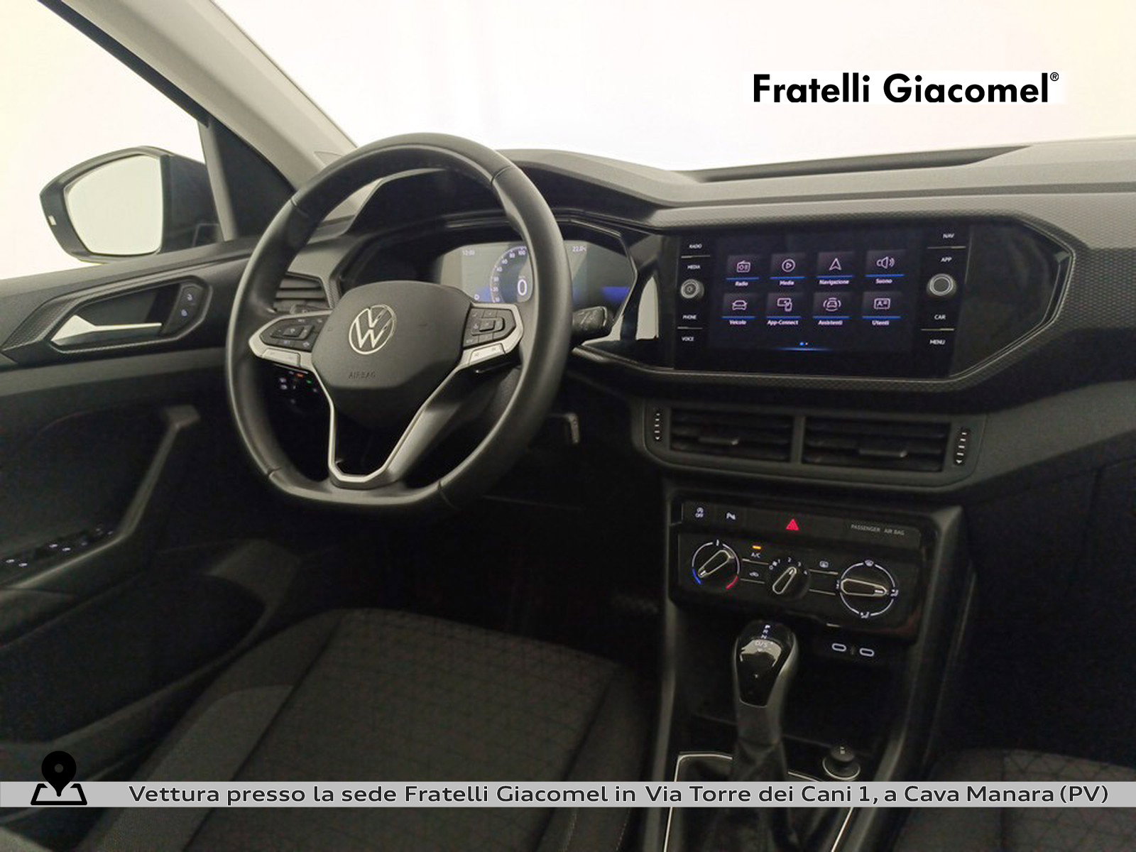 https://cdn-giacomel.caraffinity.it/fratelligiacomel/wrap360/large/134/+2026+10+07+V108475_6ac5fd5bd0e86.jpg/b41817574045851cf6612adf28d4ef48.jpg