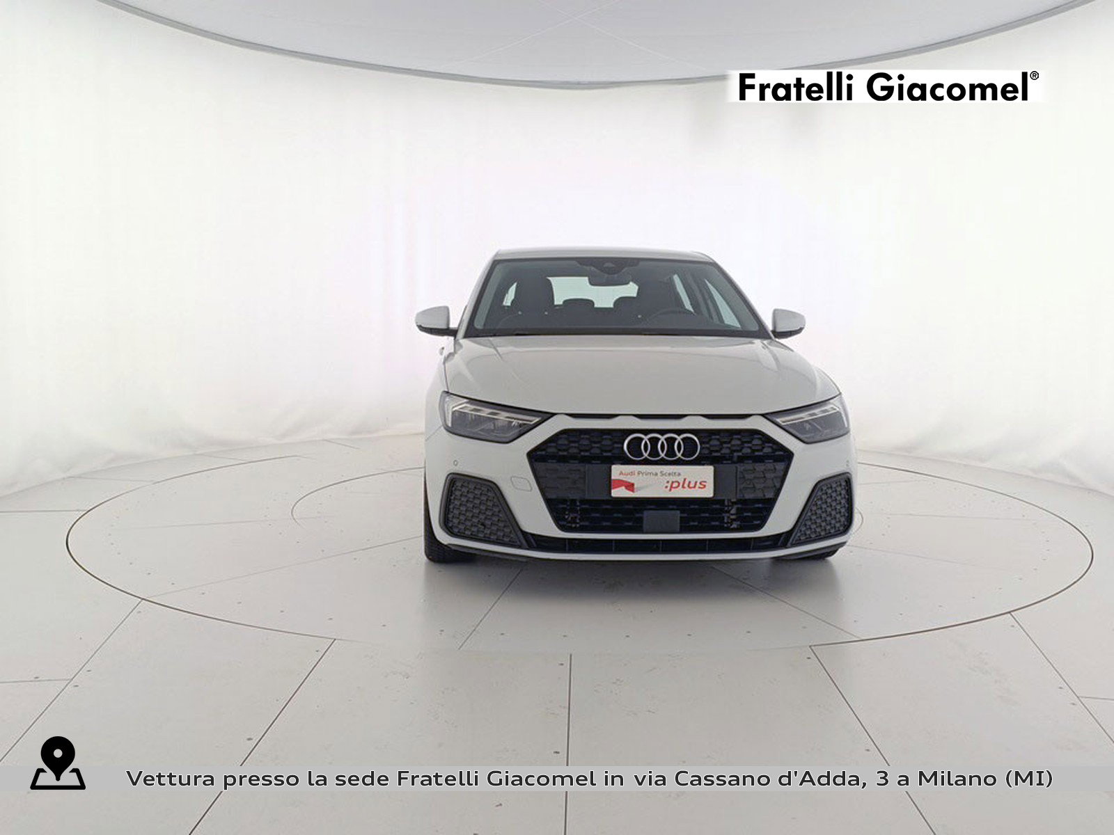 https://cdn-giacomel.caraffinity.it/fratelligiacomel/wrap360/large/135/+2026+05+08+V106277_69fddfe58b6b0.jpg/3100d2b37e82581233d59dff1362c291.jpg