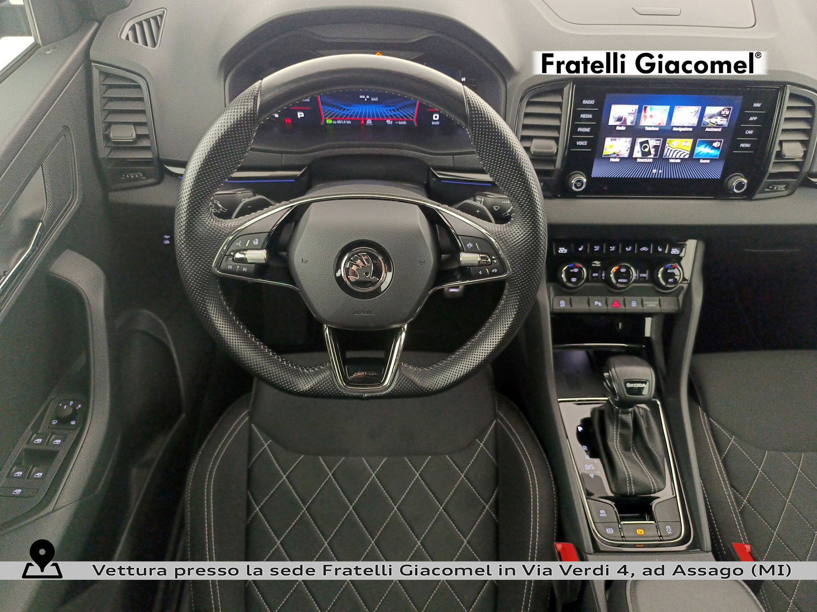 https://cdn-giacomel.caraffinity.it/fratelligiacomel/wrap360/large/83/+2026+04+21+V099518_69e74bf578ac0.jpg/d0c21d417fb2e7a8ee2d5b2170ed6de9.jpg