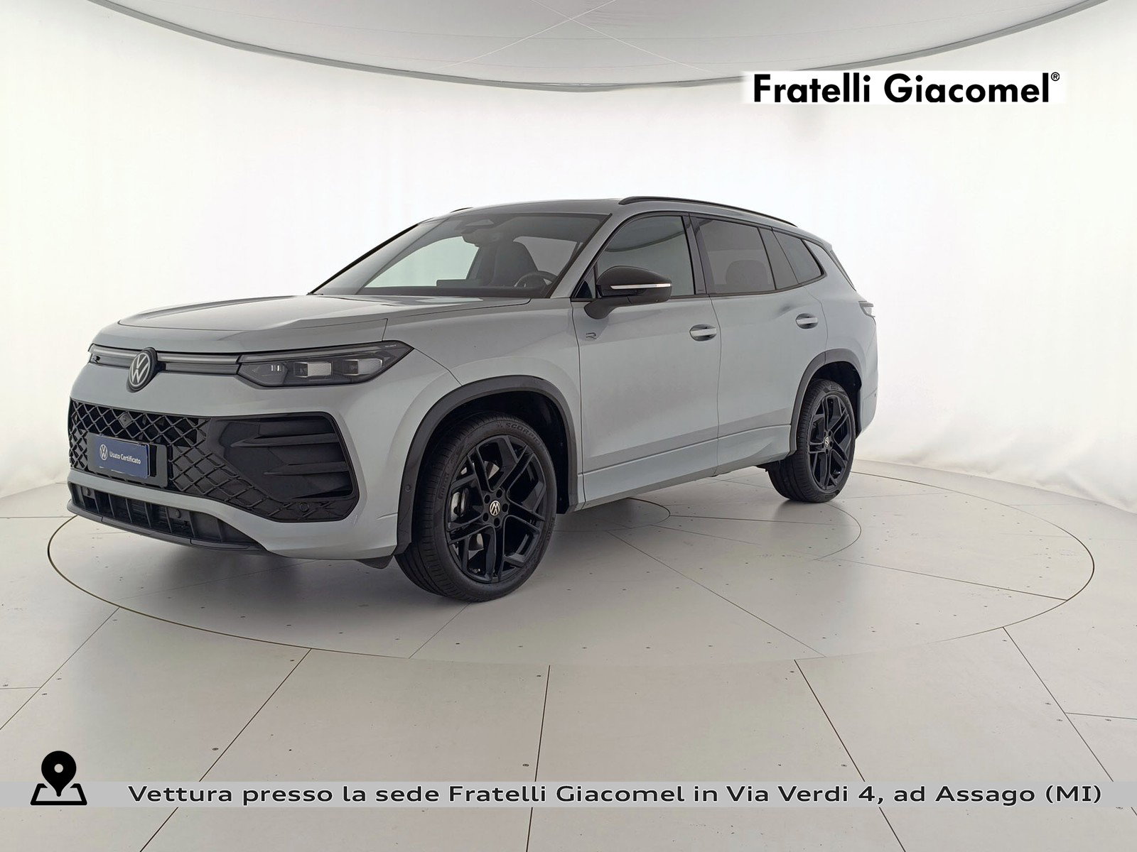https://cdn-giacomel.caraffinity.it/fratelligiacomel/wrap360/large/83/+2026+04+22+V103430_69e8e40977d8a.jpg/ec16efe5d2b73b4d73a9dc9bb9602895.jpg?format=jpeg