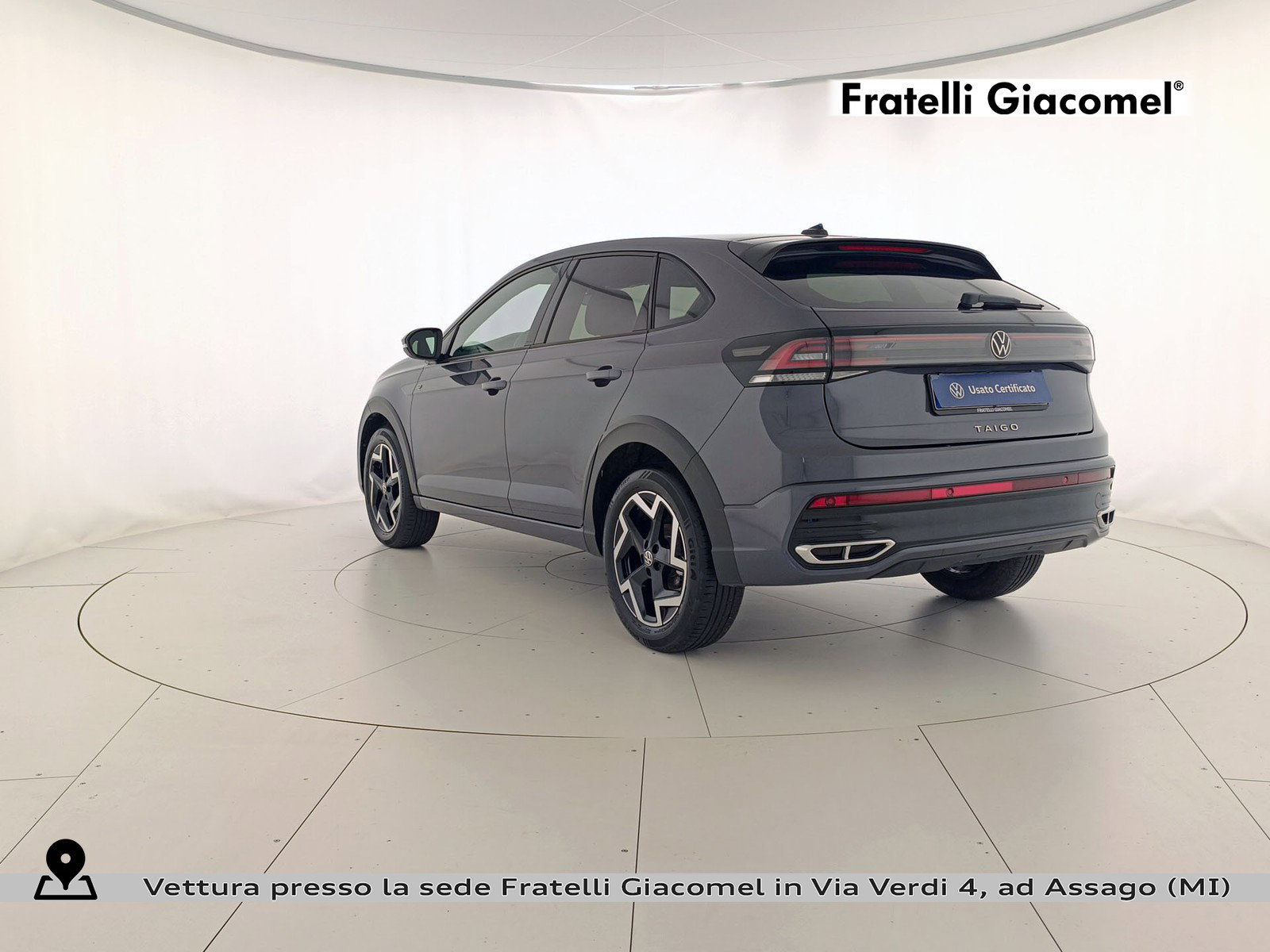 https://cdn-giacomel.caraffinity.it/fratelligiacomel/wrap360/large/83/+2026+04+23+V104080_69ea198199c82.jpg/4bbe6e2c15618f1bd677cdb5a88da03c.jpg