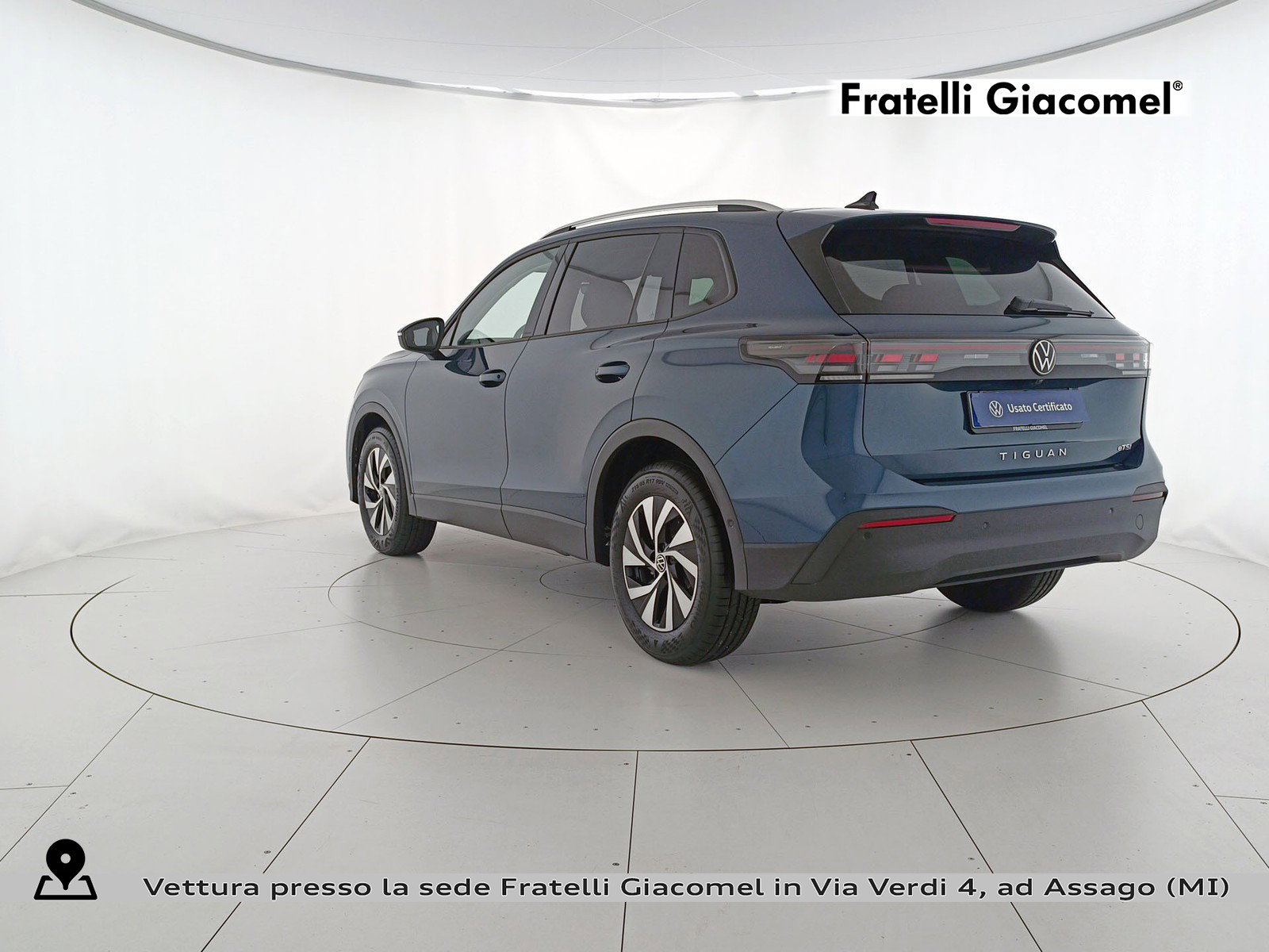 https://cdn-giacomel.caraffinity.it/fratelligiacomel/wrap360/large/83/+2026+04+23+V106029_69e9fd46605a8.jpg/4866cd0434d6fc0eaaf2a19e7f49a237.jpg