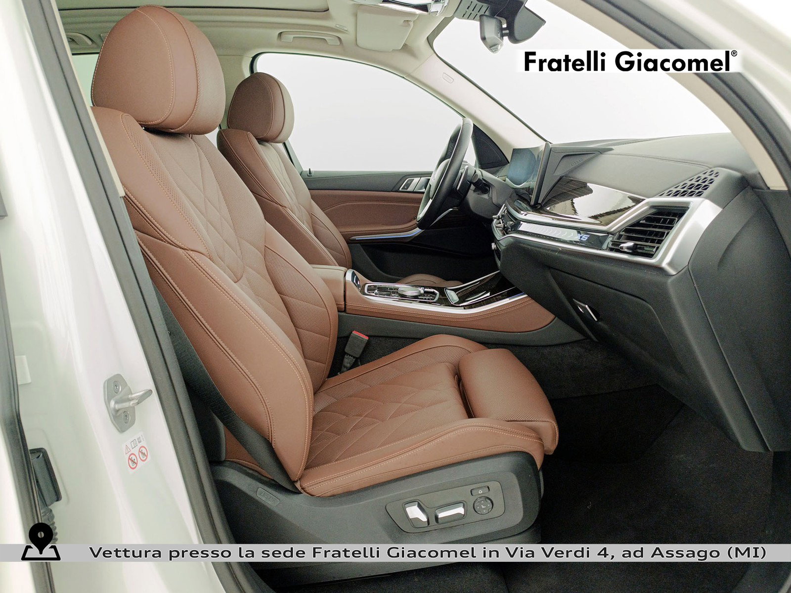 https://cdn-giacomel.caraffinity.it/fratelligiacomel/wrap360/large/83/+2026+04+24+V103731_69eb32cd61ddb.jpg/d88e9307b93c45c75de11ee8dfe86802.jpg