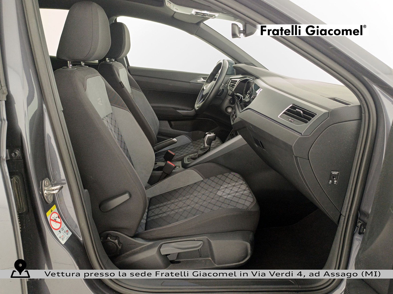 https://cdn-giacomel.caraffinity.it/fratelligiacomel/wrap360/large/83/+2026+04+27+V104082_69ef192a6a8c8.jpg/a9a6a30542fcd1cc167fa266a421a53e.jpg