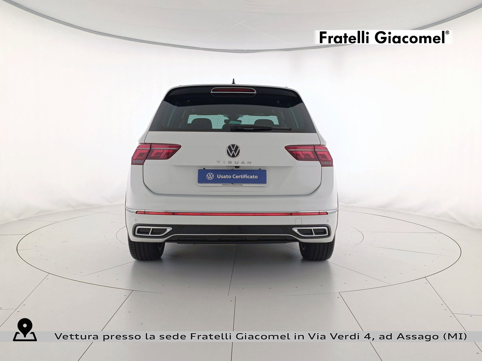 https://cdn-giacomel.caraffinity.it/fratelligiacomel/wrap360/large/83/+2026+04+30+V104101_69f37de2981ca.jpg/dd7eaa1a7043b193f7aa543e34327872.jpg