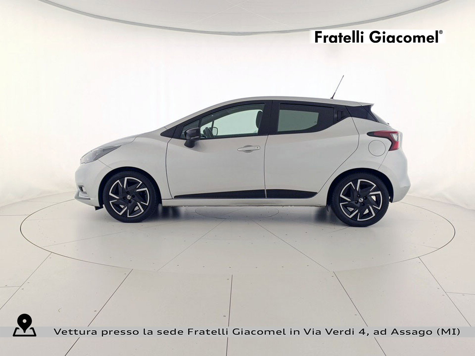 https://cdn-giacomel.caraffinity.it/fratelligiacomel/wrap360/large/83/+2026+05+05+V101903_69f9a4b8948fd.jpg/39410596c7842b5f42476f0d82719eb4.jpg