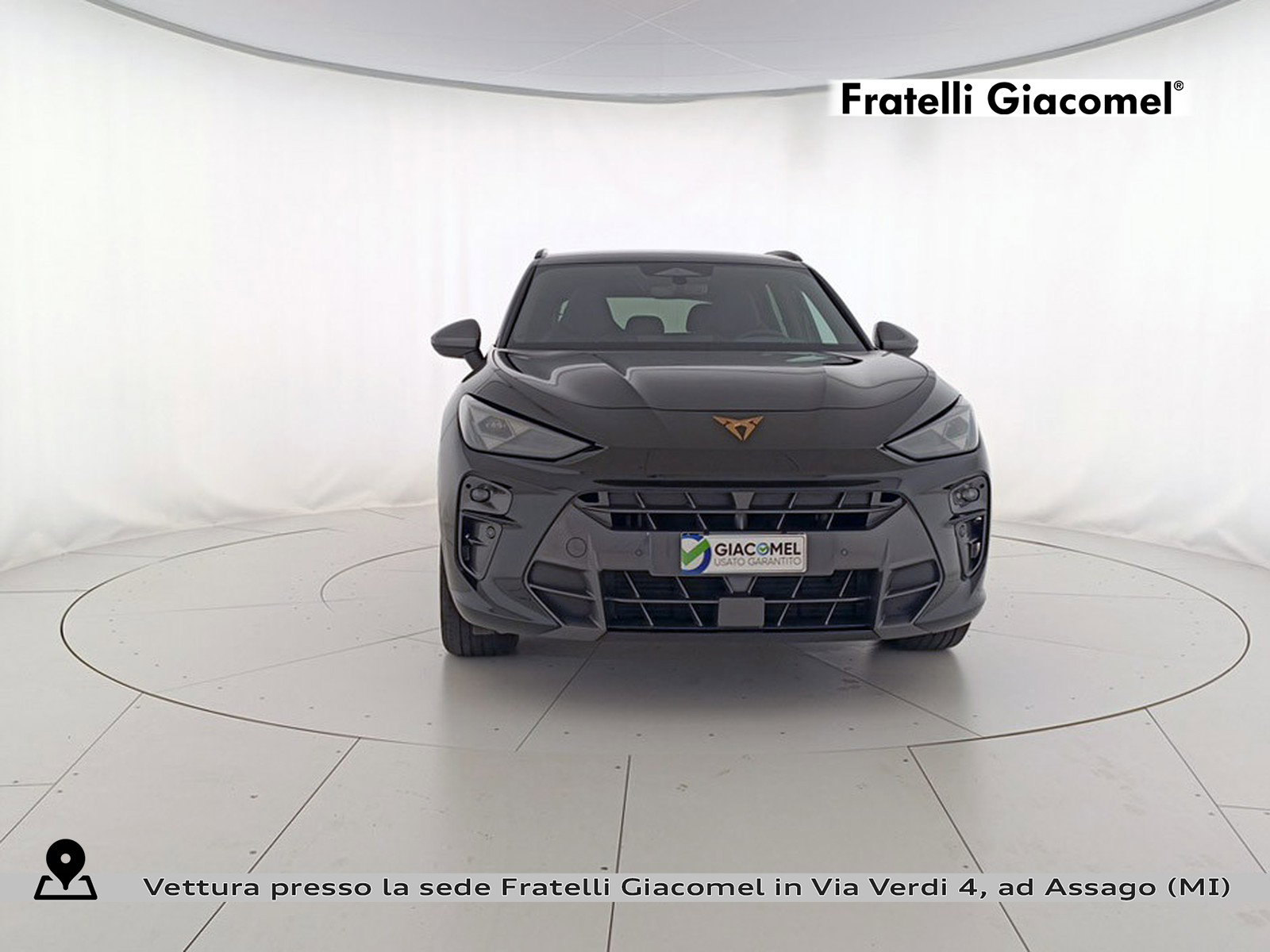 https://cdn-giacomel.caraffinity.it/fratelligiacomel/wrap360/large/83/+2026+05+11+V106189_6a018e07830e9.jpg/74129fa23f9a6fdc927f9ac97da99efd.jpg