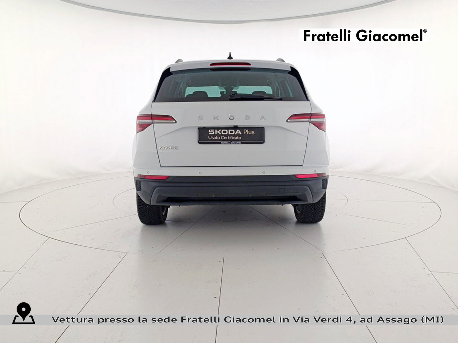 https://cdn-giacomel.caraffinity.it/fratelligiacomel/wrap360/large/83/+2026+05+15+V106589_6a06d4004f2b1.jpg/ac66471d32e23897033d894b38773785.jpg