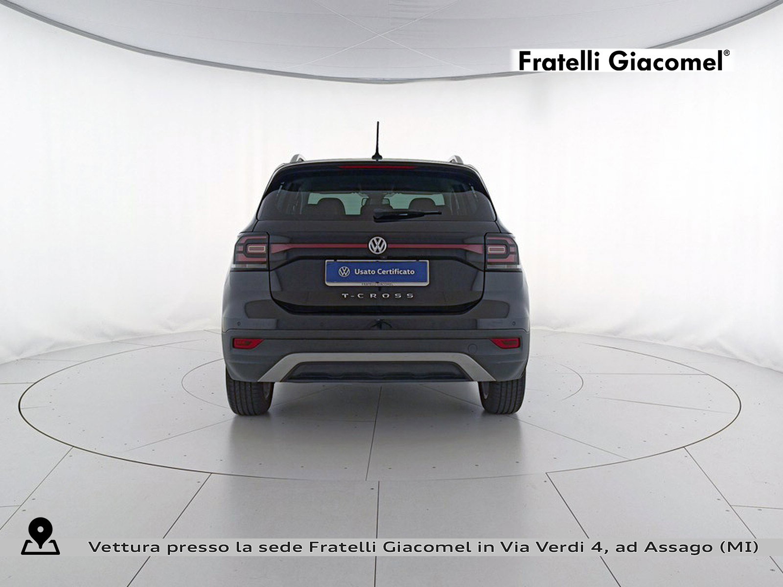 https://cdn-giacomel.caraffinity.it/fratelligiacomel/wrap360/large/83/+2026+05+19+V107141_6a0c6e20a7e91.jpg/ea4c4ae624029ffa3736db533a258a97.jpg