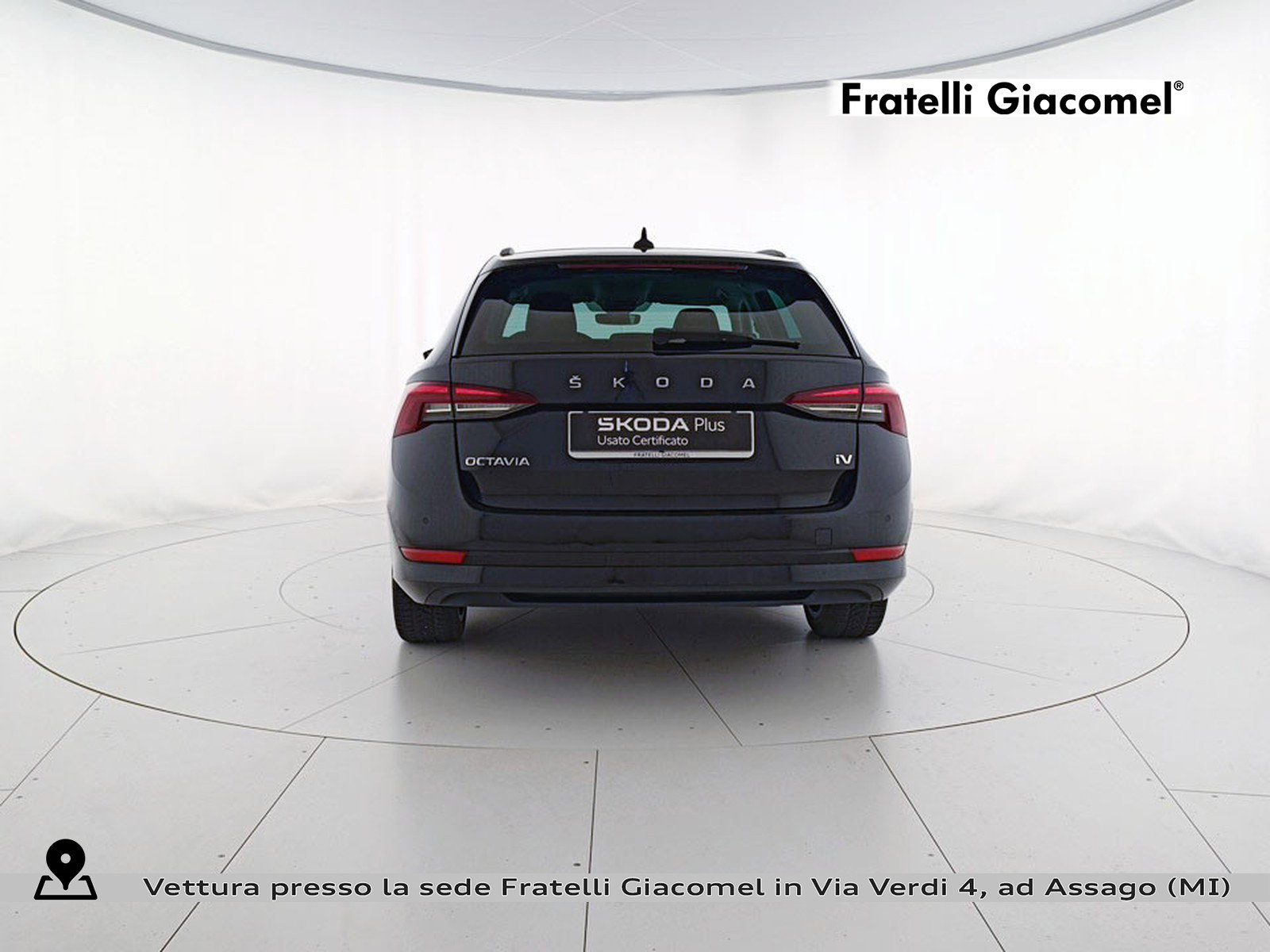 https://cdn-giacomel.caraffinity.it/fratelligiacomel/wrap360/large/83/+2026+05+26+V107420_6a15c4e002996.jpg/d53f7bbf420211bcf6e9d2699a04295b.jpg