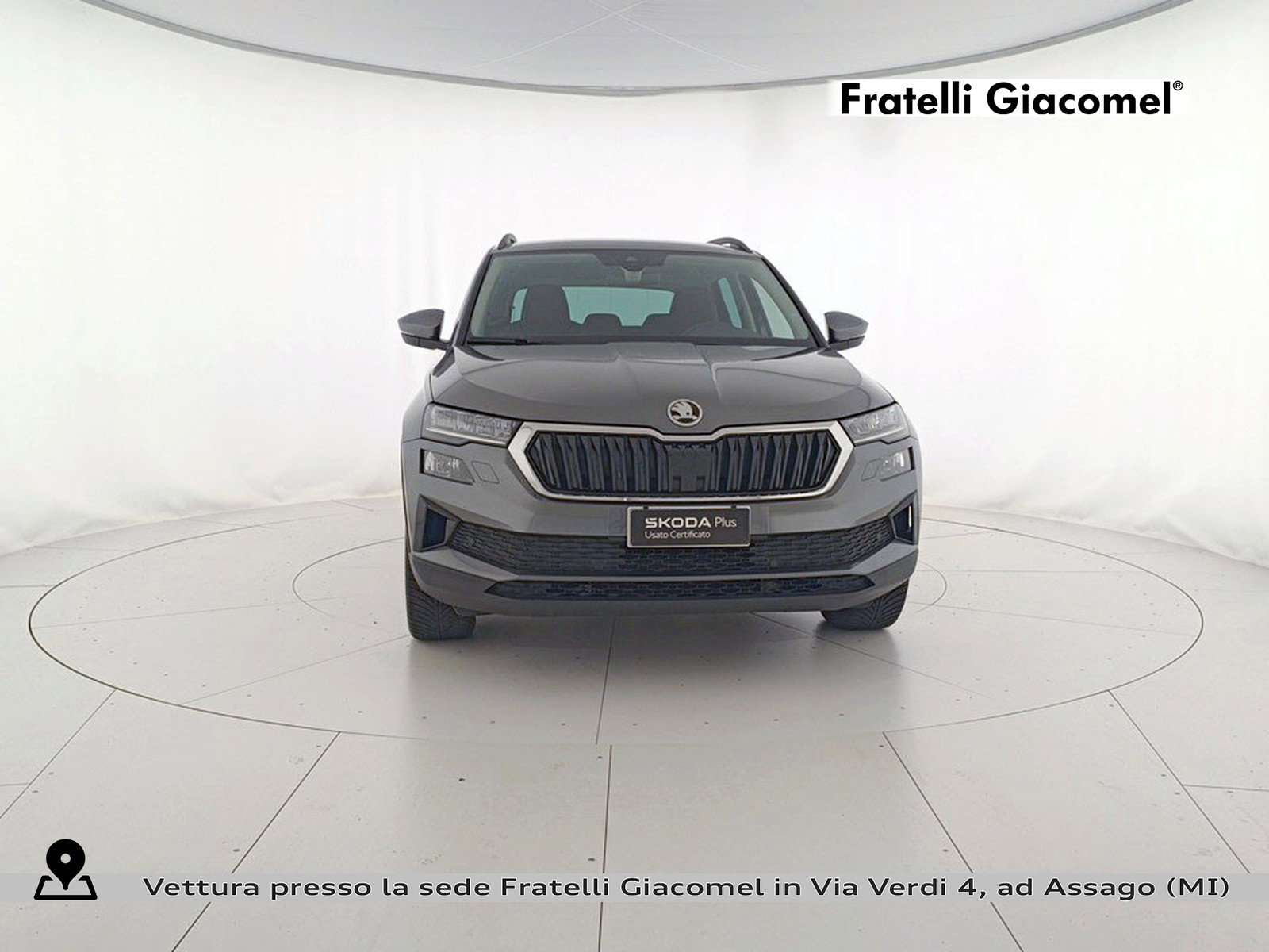 https://cdn-giacomel.caraffinity.it/fratelligiacomel/wrap360/large/83/+2026+05+27+V106591_6a16b40a8fb5d.jpg/190d18b733677cdcb39eaf9afd52d4f8.jpg