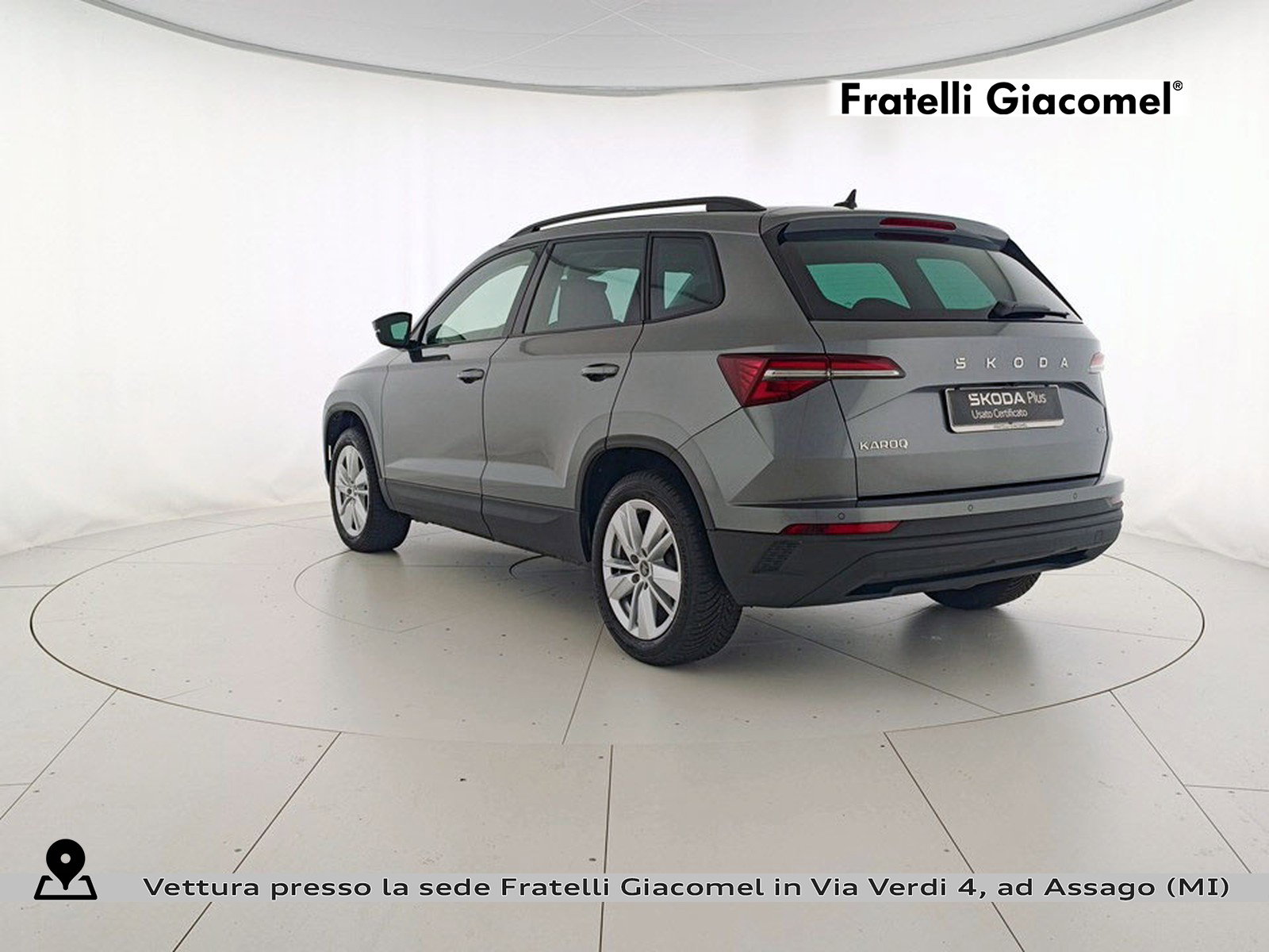 https://cdn-giacomel.caraffinity.it/fratelligiacomel/wrap360/large/83/+2026+05+27+V106591_6a16b40b3a3b8.jpg/fe6894906516a313277e08d156a5580b.jpg