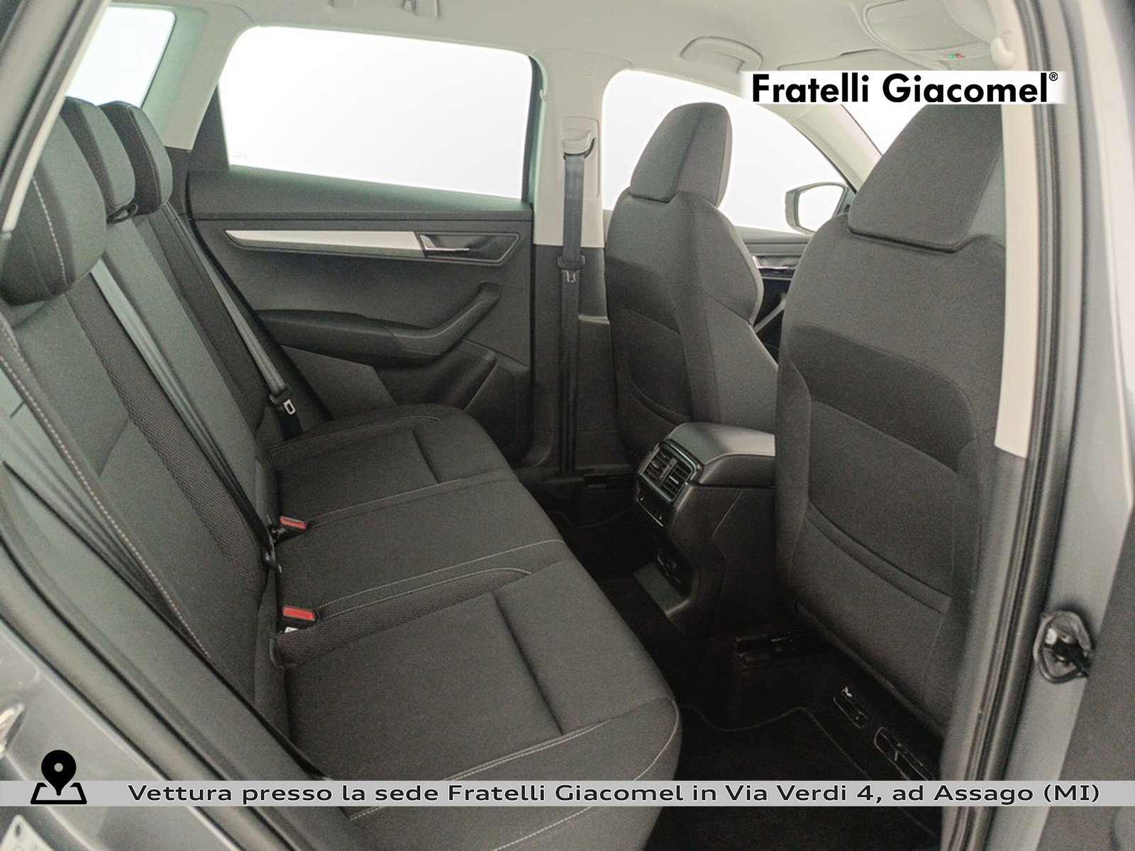 https://cdn-giacomel.caraffinity.it/fratelligiacomel/wrap360/large/83/+2026+05+27+V106591_6a16b40cde632.jpg/b6351ea99c418702dd8b46fa61115253.jpg