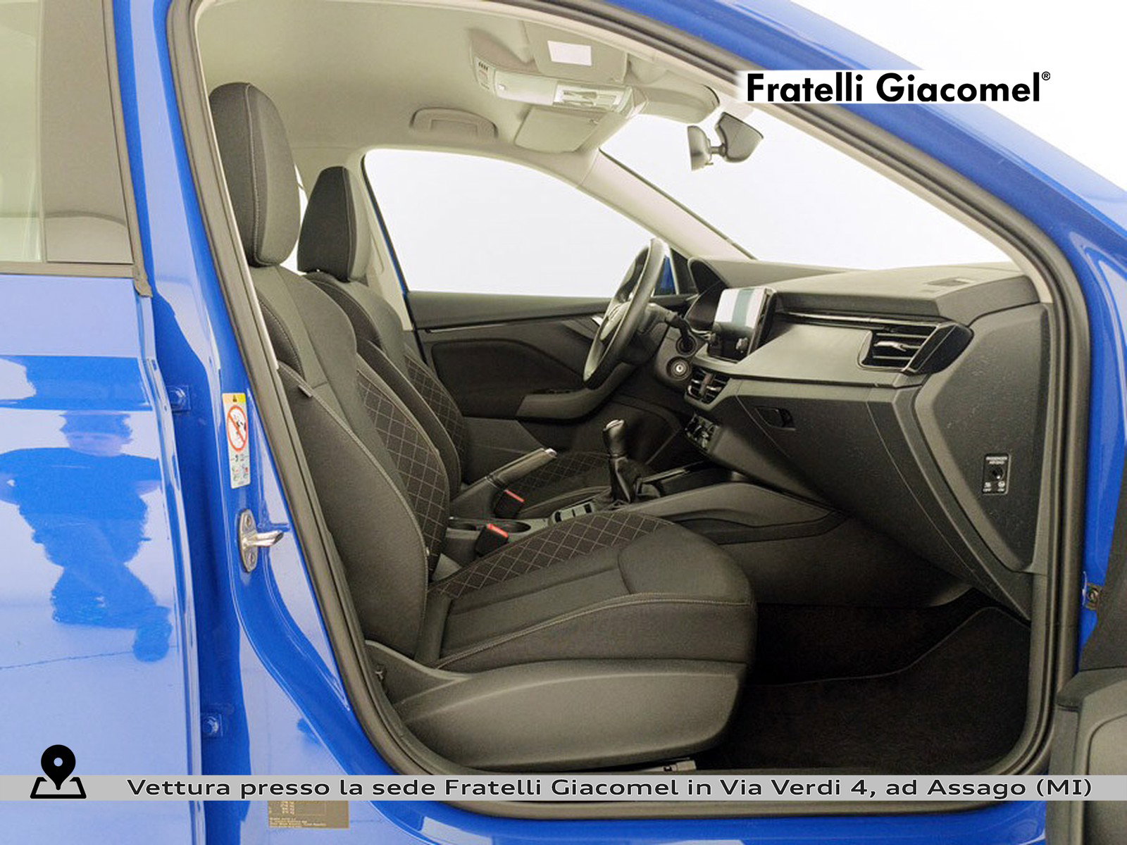https://cdn-giacomel.caraffinity.it/fratelligiacomel/wrap360/large/83/+2026+06+09+V103991_6a27c943a6ca3.jpg/246400a65e3c08e573ca4c124af67e95.jpg