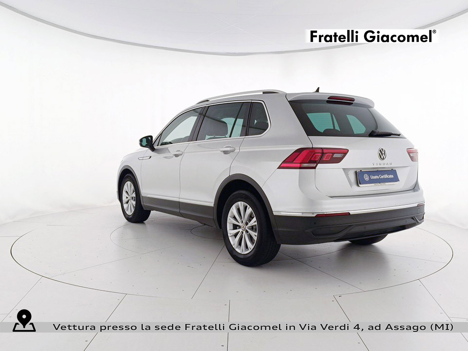 https://cdn-giacomel.caraffinity.it/fratelligiacomel/wrap360/large/83/+2026+06+29+V108634_6a4289d136764.jpg/48d00e87dfeeeaa2f2ce8c4d3f601b45.jpg