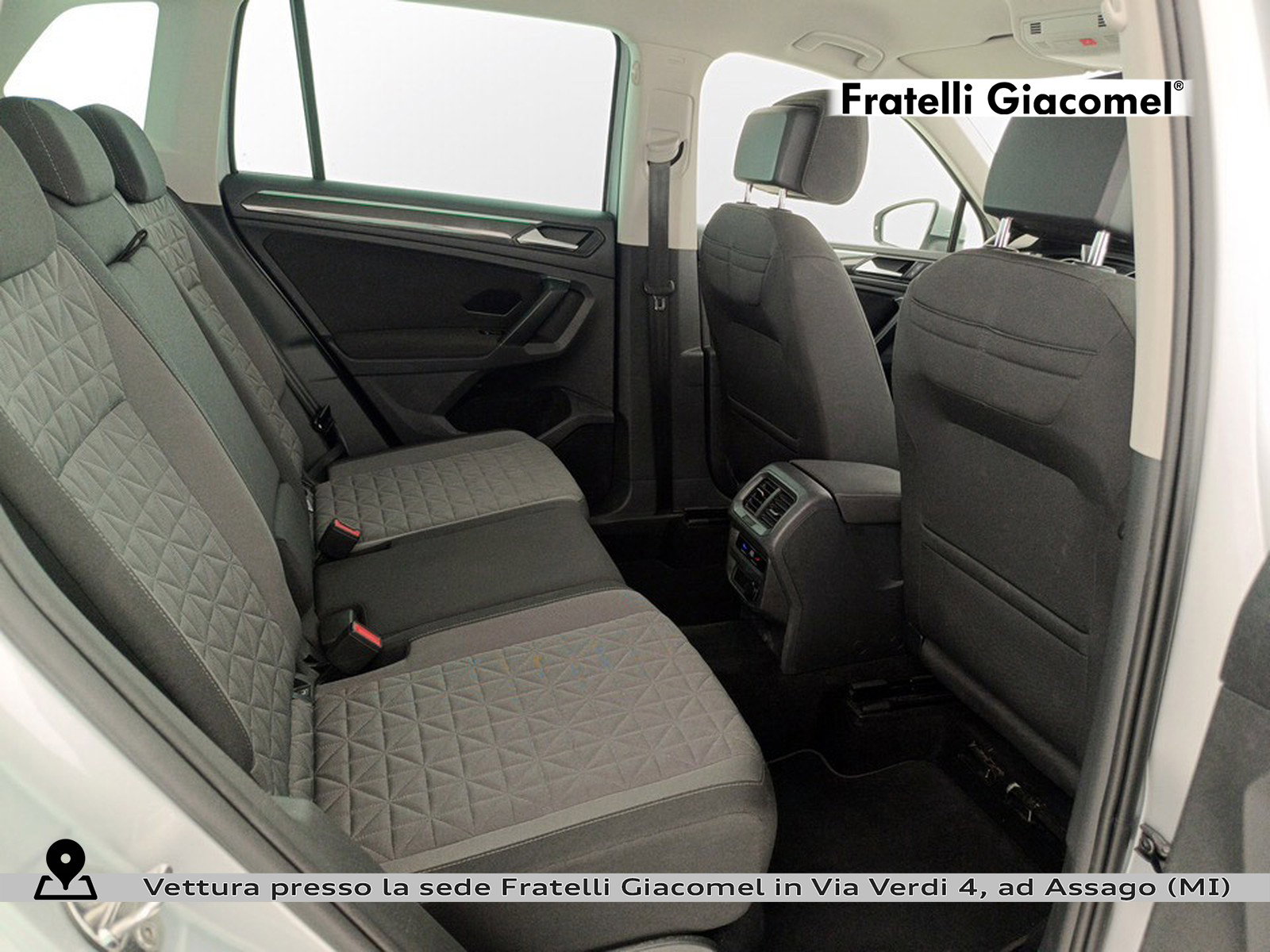 https://cdn-giacomel.caraffinity.it/fratelligiacomel/wrap360/large/83/+2026+06+29+V108634_6a4289d241a22.jpg/03e486a62d9a2f6771c507ad9d5fb241.jpg