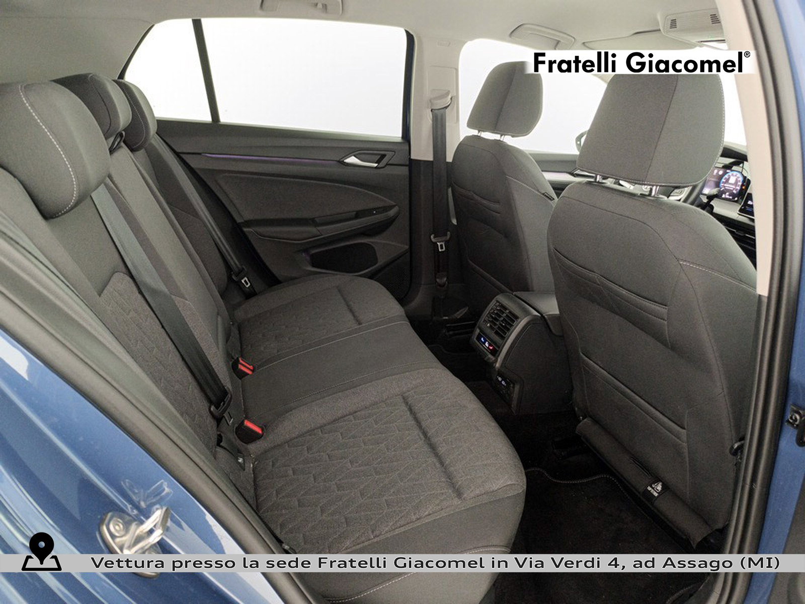 https://cdn-giacomel.caraffinity.it/fratelligiacomel/wrap360/large/83/+2026+07+20+V110634_6a5dd73d92e52.jpg/d423b2403aa5e1a68899c3184aad5b1c.jpg