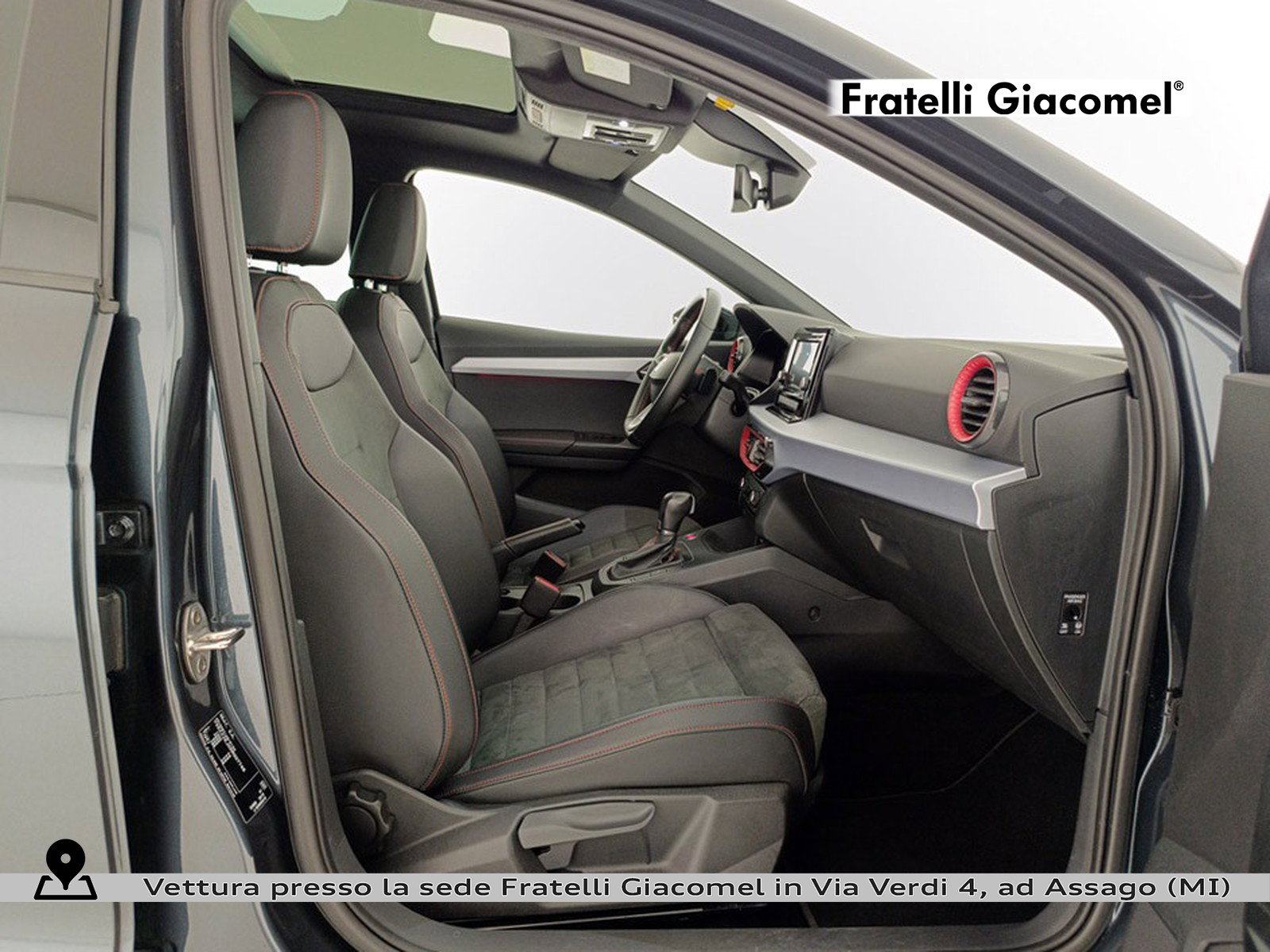 https://cdn-giacomel.caraffinity.it/fratelligiacomel/wrap360/large/83/+2026+07+27+V105491_6a671f9a1924e.jpg/fccd4799cf25180b70f1887b2873c93d.jpg
