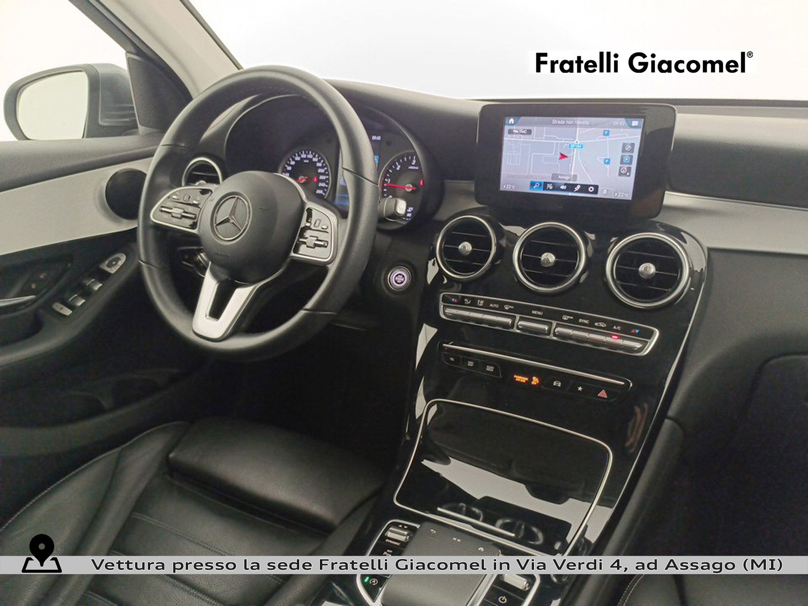 https://cdn-giacomel.caraffinity.it/fratelligiacomel/wrap360/large/83/+2026+08+05+V110895_6a72fccc17493.jpg/0058cce1b072fcf2a7203870d75f9fa2.jpg