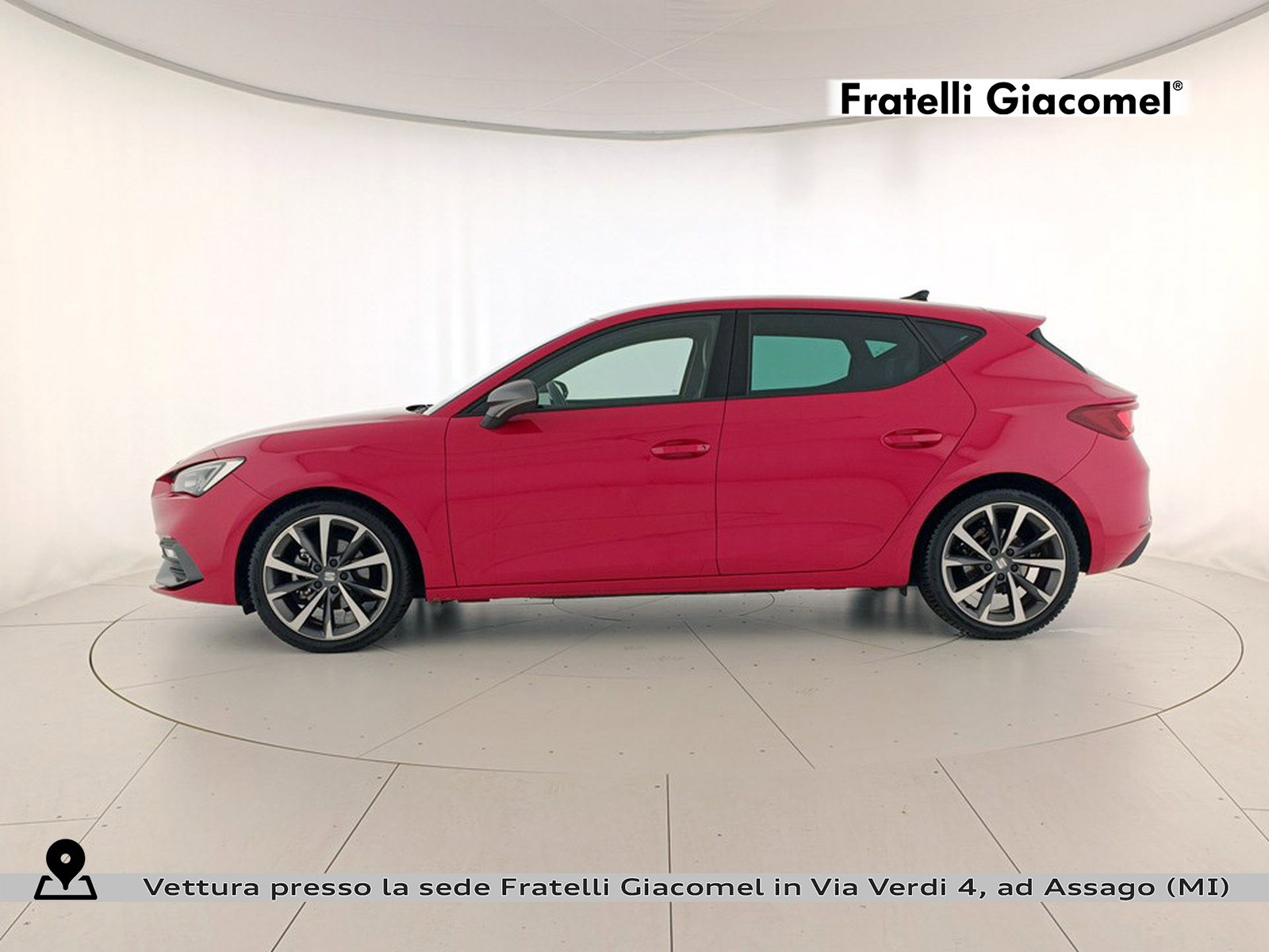 https://cdn-giacomel.caraffinity.it/fratelligiacomel/wrap360/large/83/+2026+08+28+V110834_6a91959712d1c.jpg/844b07780f58c3691a8276f0740d5b8f.jpg