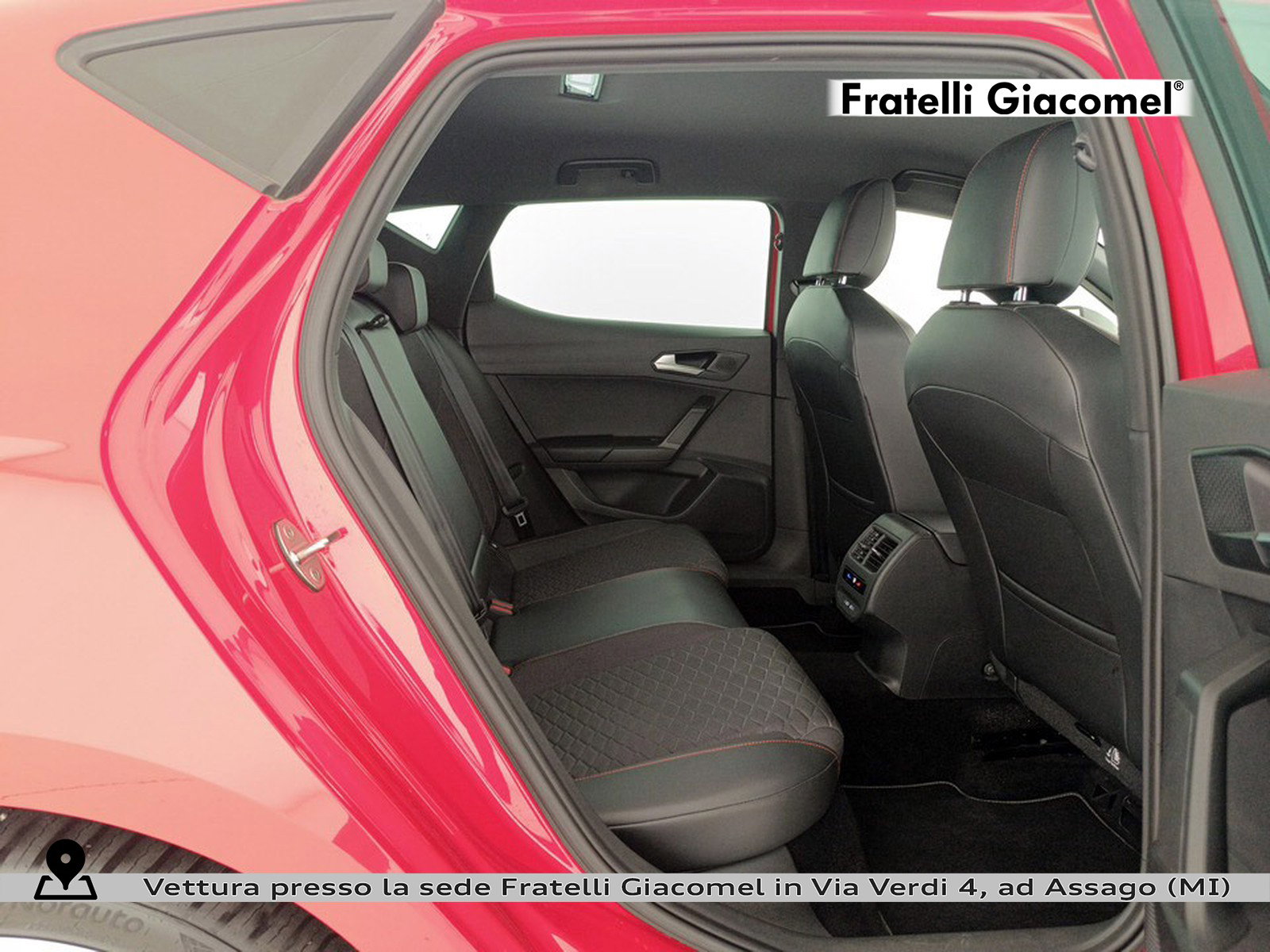 https://cdn-giacomel.caraffinity.it/fratelligiacomel/wrap360/large/83/+2026+08+28+V110834_6a91959766521.jpg/87535f5fc5f65647e04d5ac94a46b968.jpg