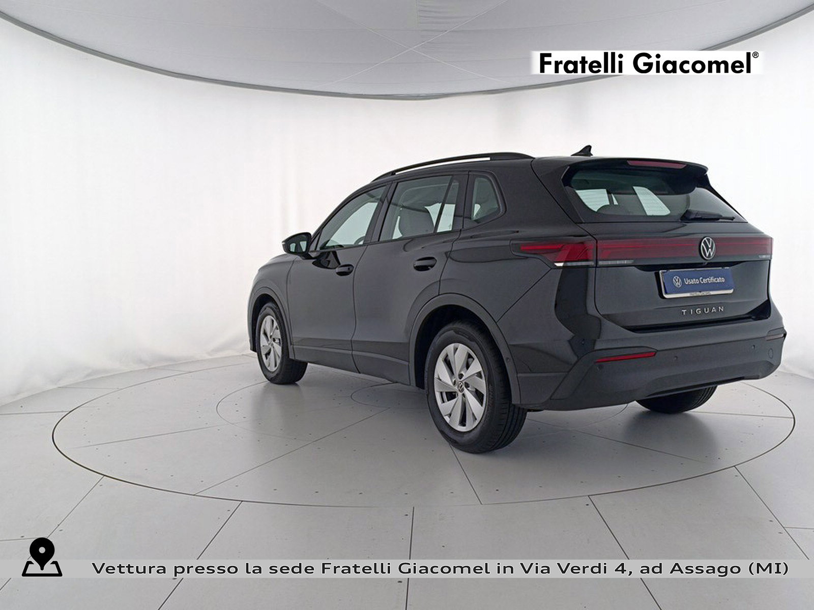 https://cdn-giacomel.caraffinity.it/fratelligiacomel/wrap360/large/83/+2026+09+01+V100085_6a96955b57366.jpg/f25abaffd278ba07eda9a7dc47736ab4.jpg