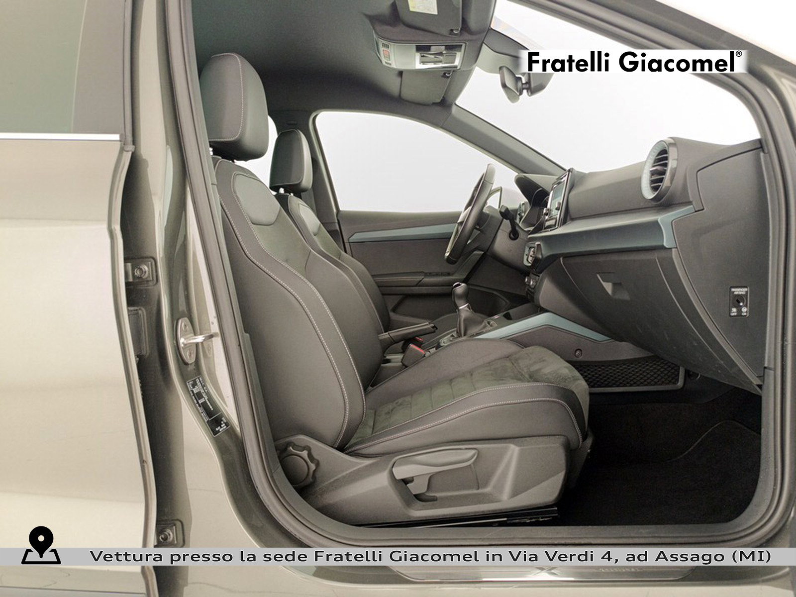 https://cdn-giacomel.caraffinity.it/fratelligiacomel/wrap360/large/83/+2026+09+01+V103747_6a96a366e160b.jpg/46af5df198d0518c2aa5d49733dd0cd1.jpg