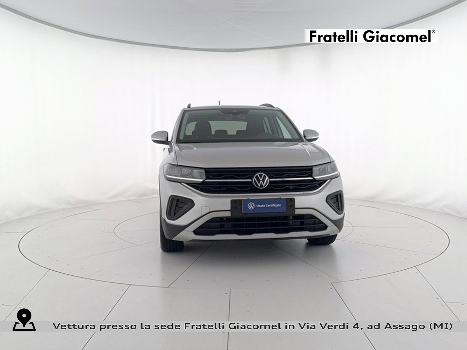 https://cdn-giacomel.caraffinity.it/fratelligiacomel/wrap360/large/83/+2026+09+01+V107819_6a968747154ad.jpg/cc30406a3317597a20eccd2d8c8c2213.jpg