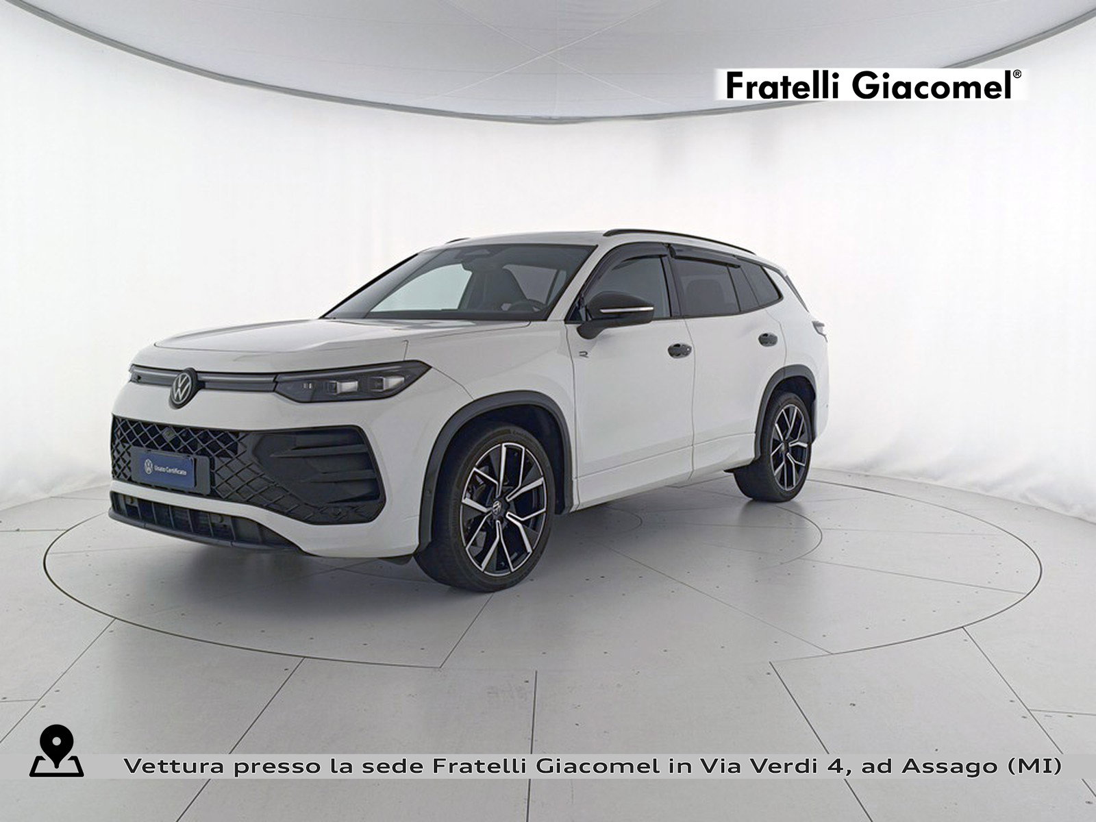 https://cdn-giacomel.caraffinity.it/fratelligiacomel/wrap360/large/83/+2026+09+01+V109640_6a96e9c2c8d0e.jpg/9abad9fff45ef979b199083d28593445.jpg?format=jpeg