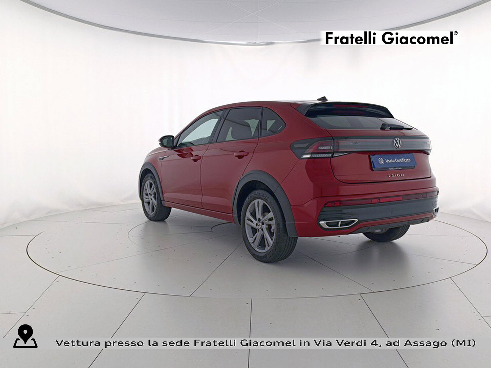 https://cdn-giacomel.caraffinity.it/fratelligiacomel/wrap360/large/83/+2026+09+08+V110990_6aa0083424c03.jpg/d3145eda303b78f736c6913f7ee50047.jpg