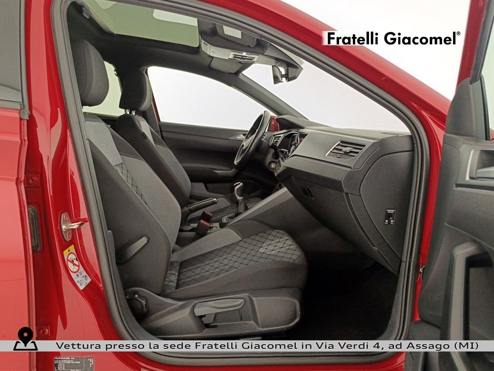 https://cdn-giacomel.caraffinity.it/fratelligiacomel/wrap360/large/83/+2026+09+08+V110990_6aa00835693e8.jpg/f85f35d2710b1103e92e6c400d5e1078.jpg