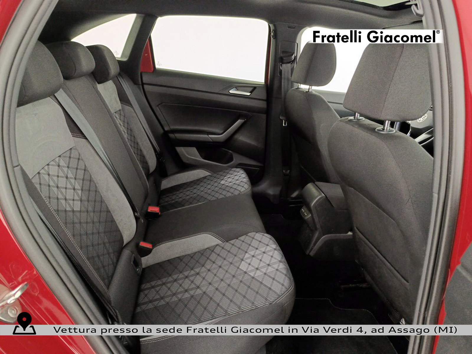 https://cdn-giacomel.caraffinity.it/fratelligiacomel/wrap360/large/83/+2026+09+08+V110990_6aa00835b7b46.jpg/53972d66195a5162b7b62aa2054bedf3.jpg