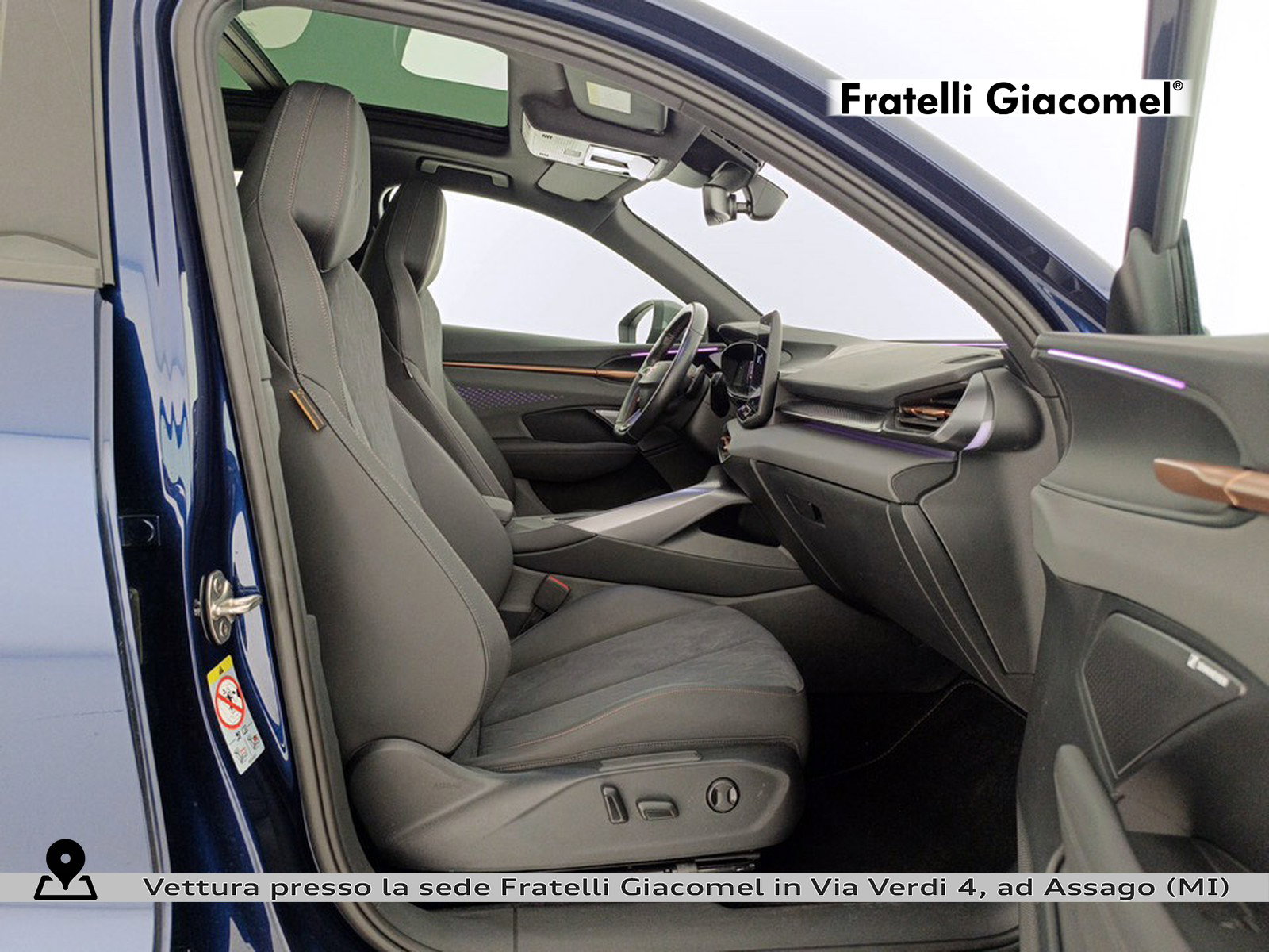 https://cdn-giacomel.caraffinity.it/fratelligiacomel/wrap360/large/83/+2026+09+15+V112969_6aa918c14067b.jpg/1ed687947e7285fdde8373354047429d.jpg
