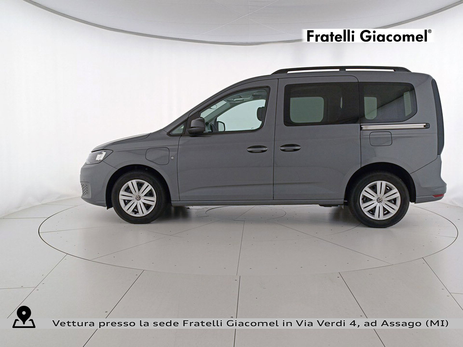 https://cdn-giacomel.caraffinity.it/fratelligiacomel/wrap360/large/83/+2026+09+18+V104246_6aacf108ecfa6.jpg/2df109b5166e3366c0dcb3063bab9b00.jpg