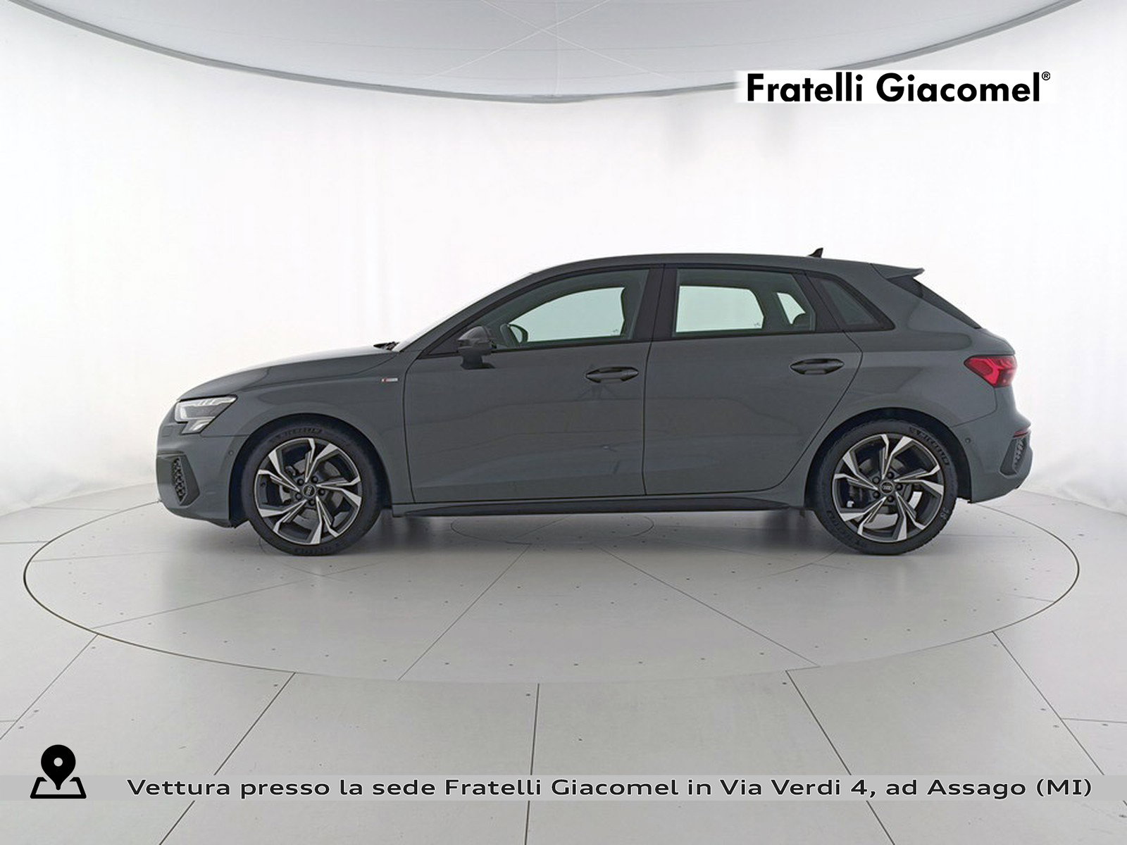 https://cdn-giacomel.caraffinity.it/fratelligiacomel/wrap360/large/83/+2026+09+18+V112340_6aad5335db923.jpg/8098020de17b8ba9668fffaaf85515a3.jpg